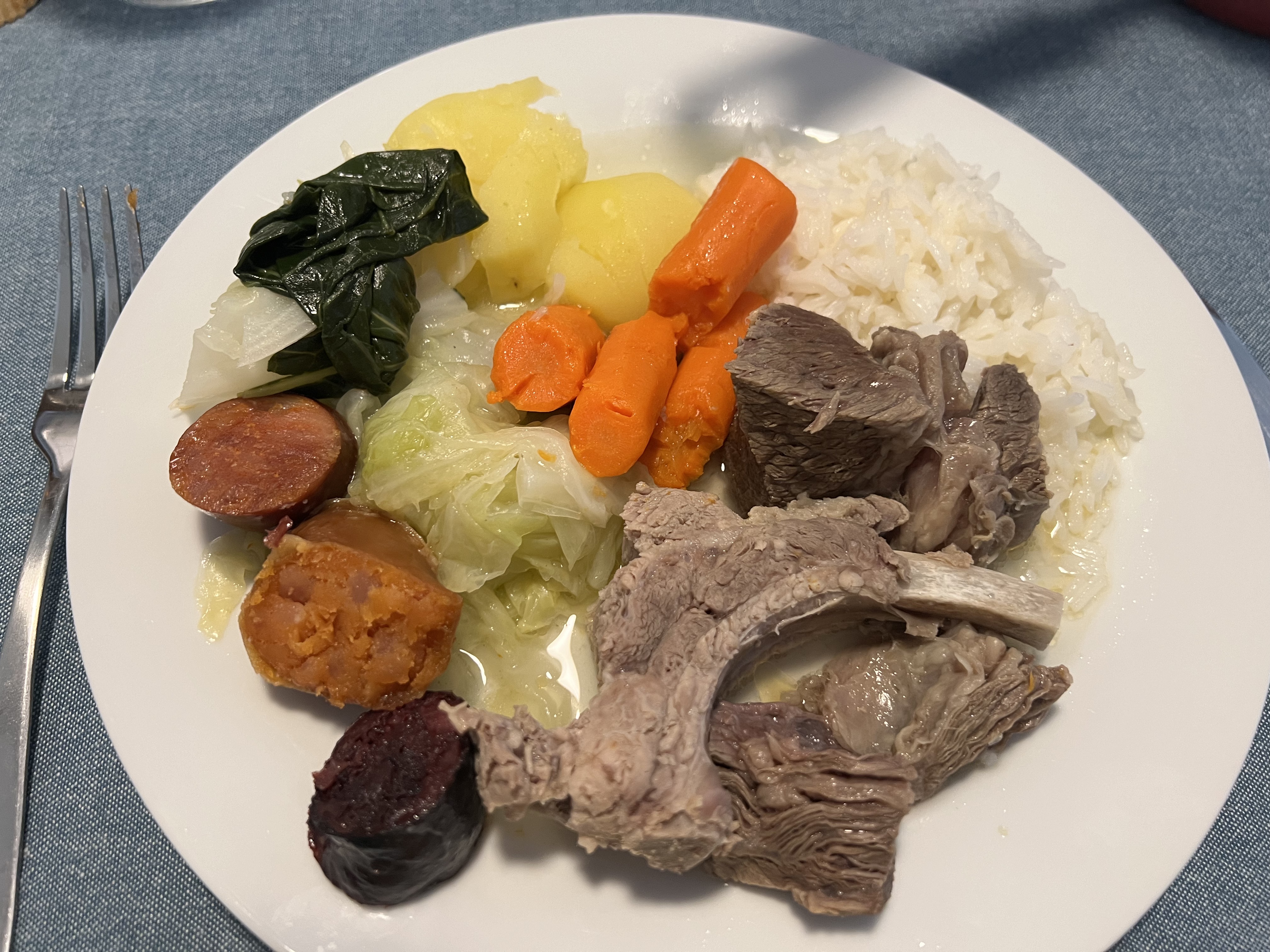 Img: food, food presentation, meal, plate, dish, cutlery, fork, lunch, platter