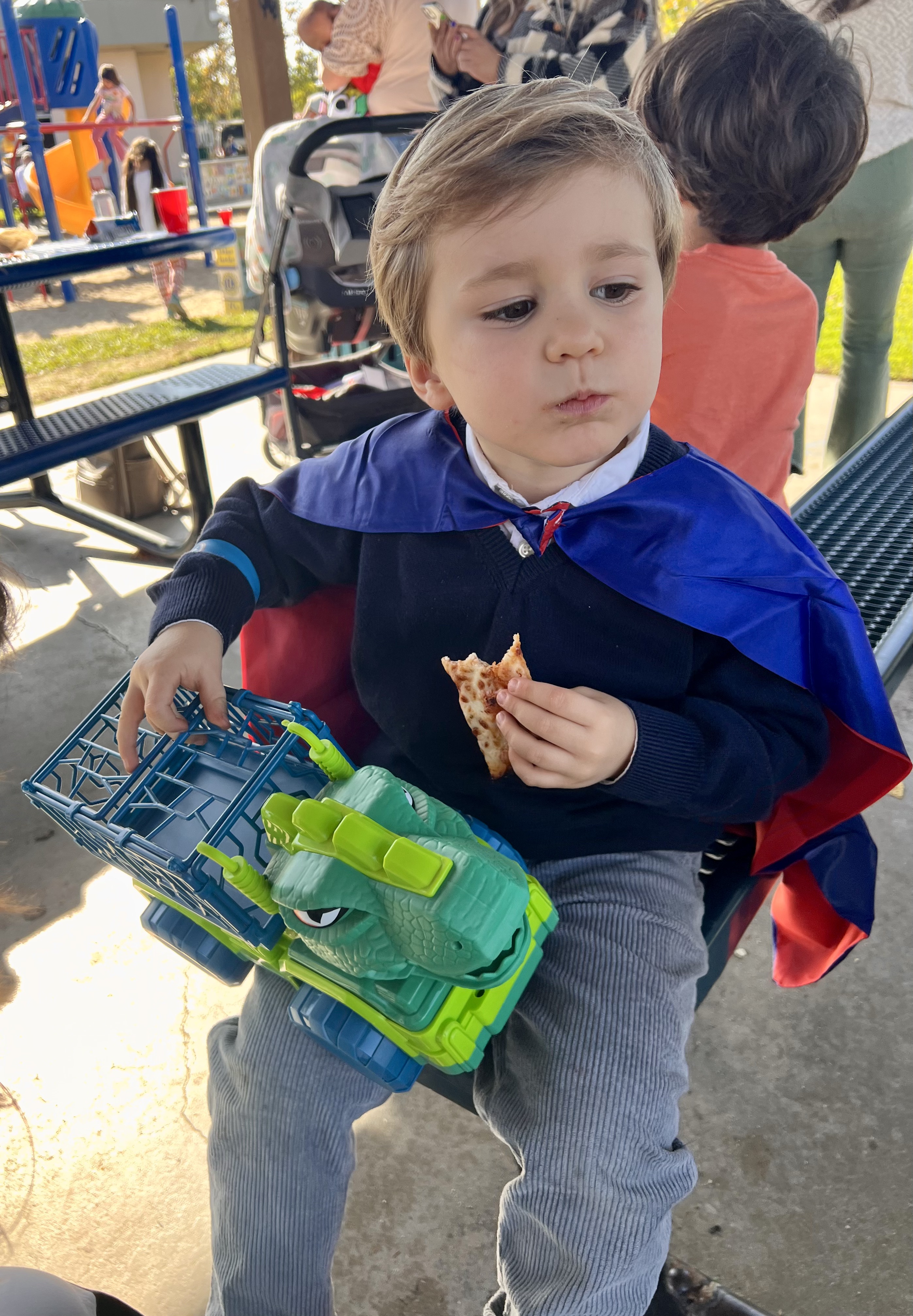 Img: person, photography, portrait, boy, child, male, pants, lunch, pizza, finger