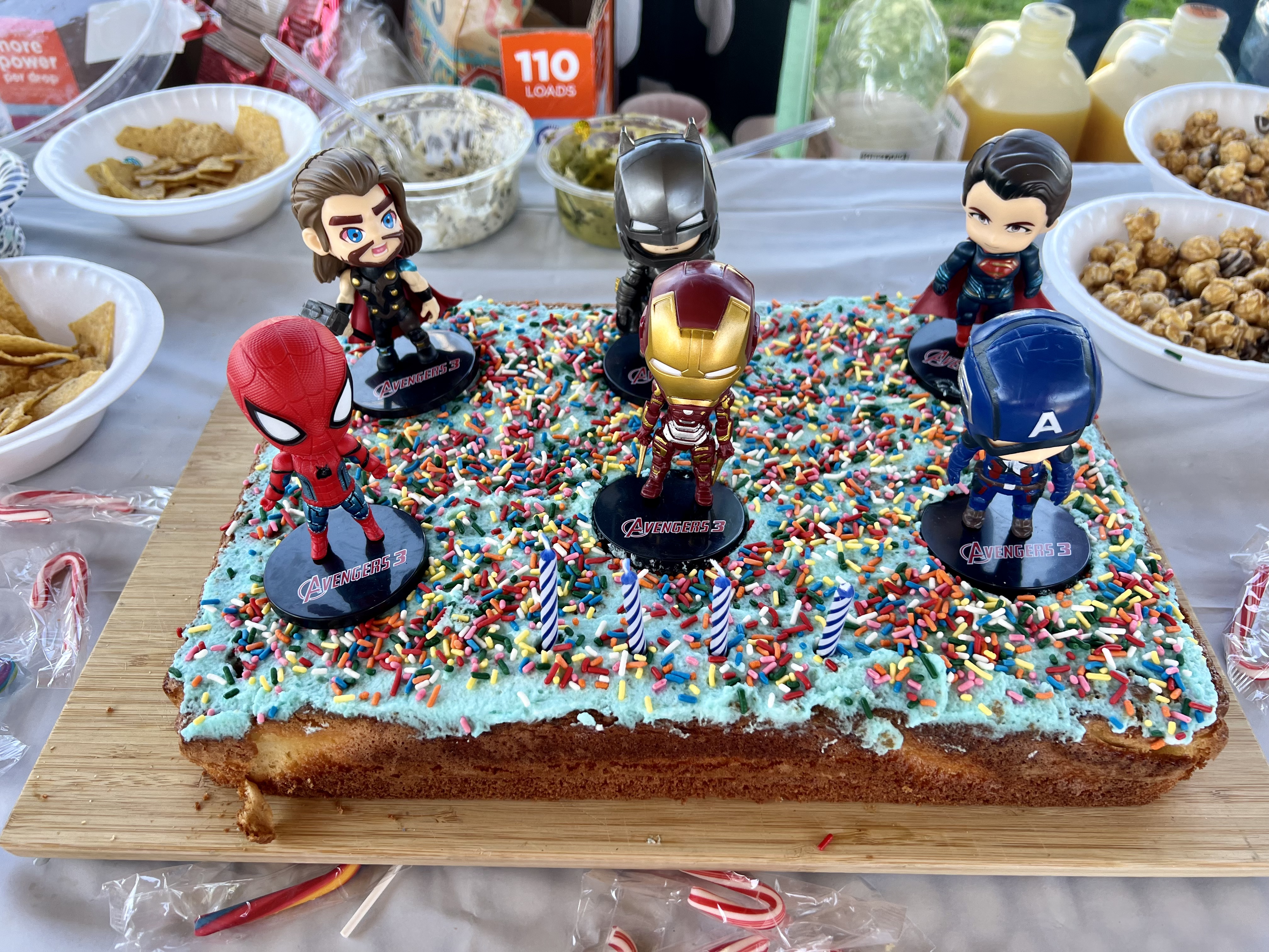 Img: person, birthday cake, cake, cream, dessert, food, people, face, head