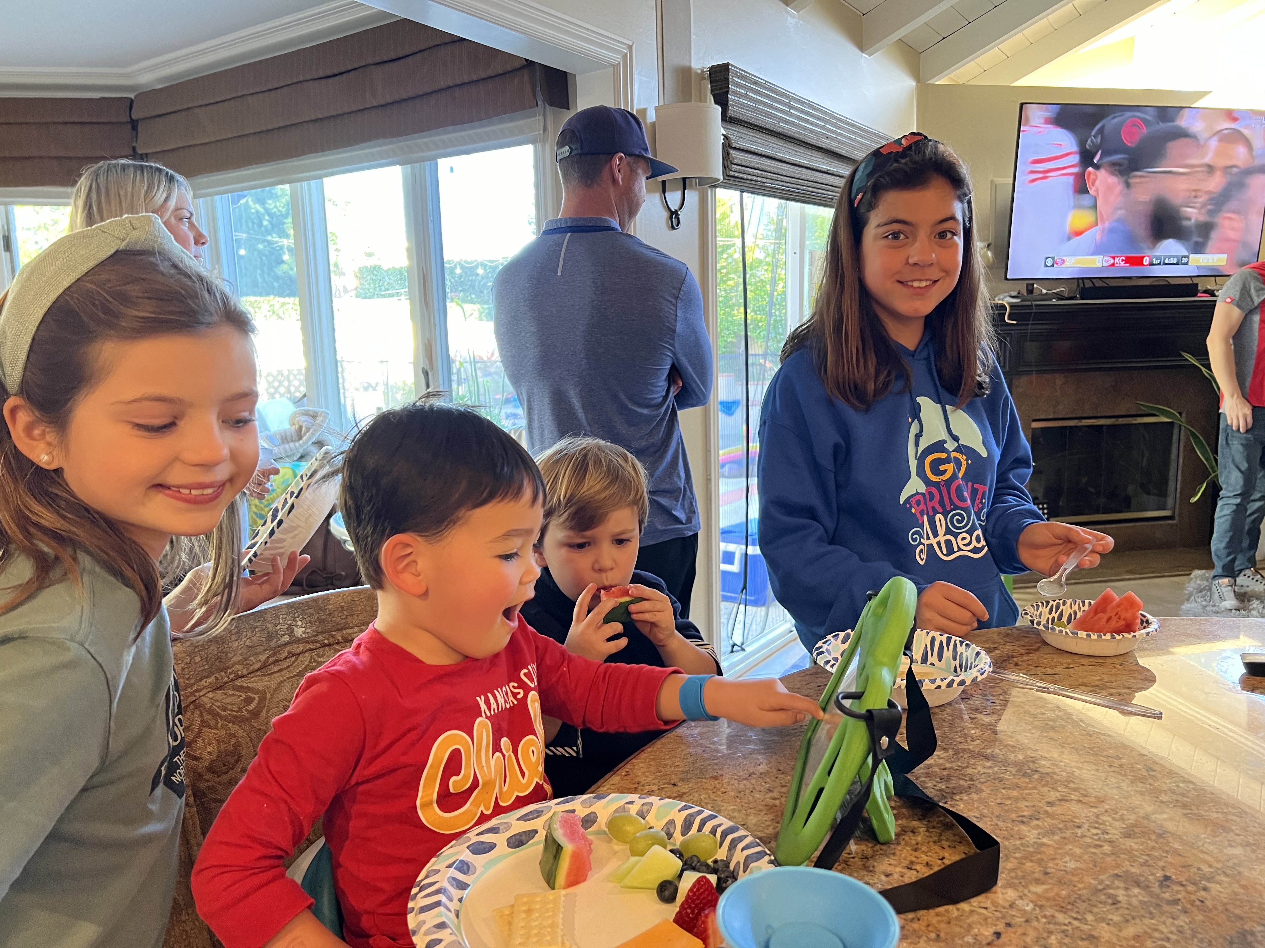 Img: screen, computer hardware, monitor, lunch, boy, child, male, person, tv, man