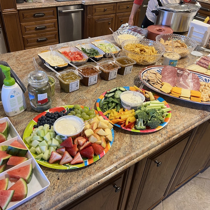 Img: brunch, food, meal, sink, cafeteria, indoors, restaurant, plate, person