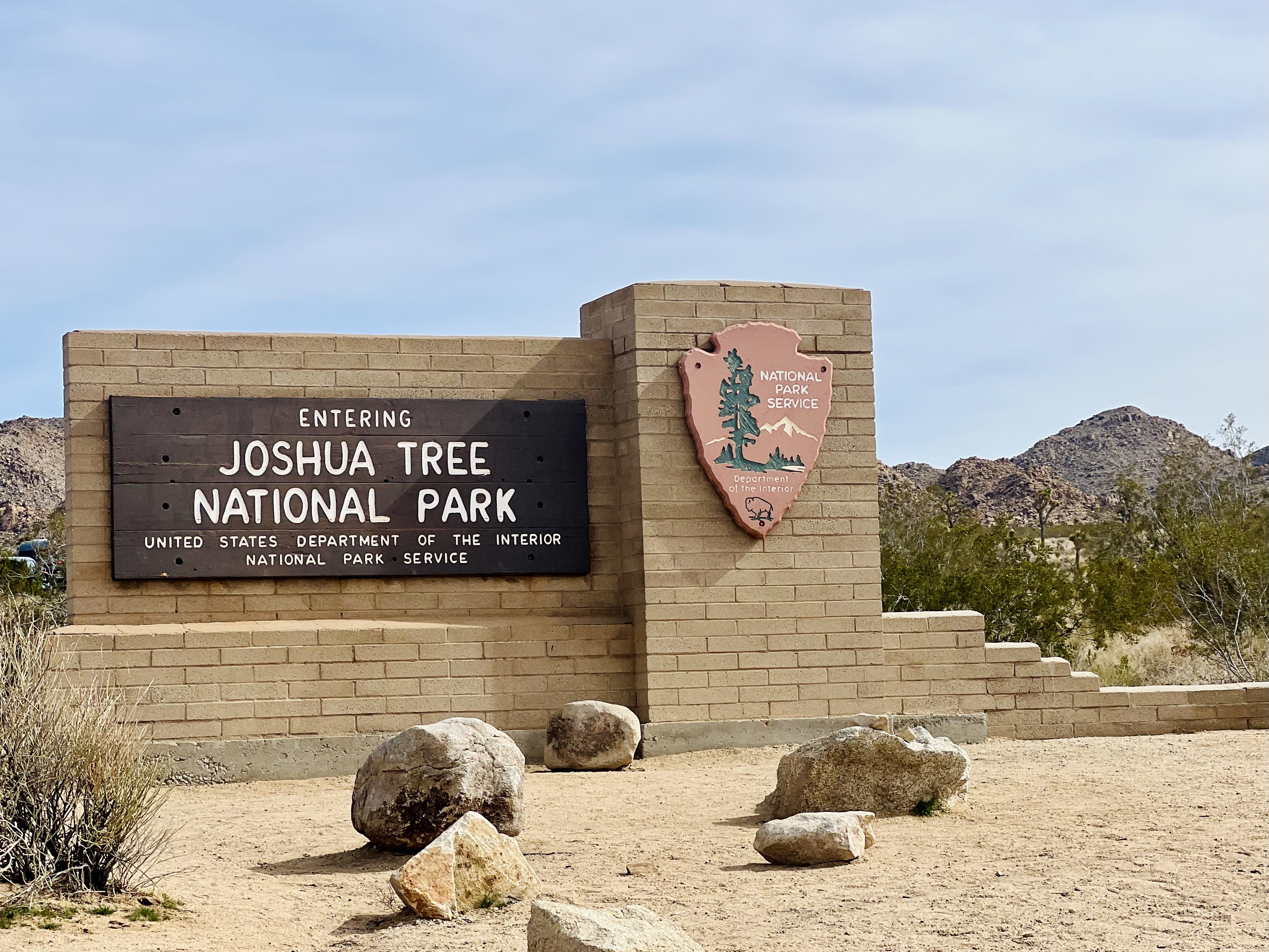 Img: rock, outdoors, architecture, building, nature, plaque