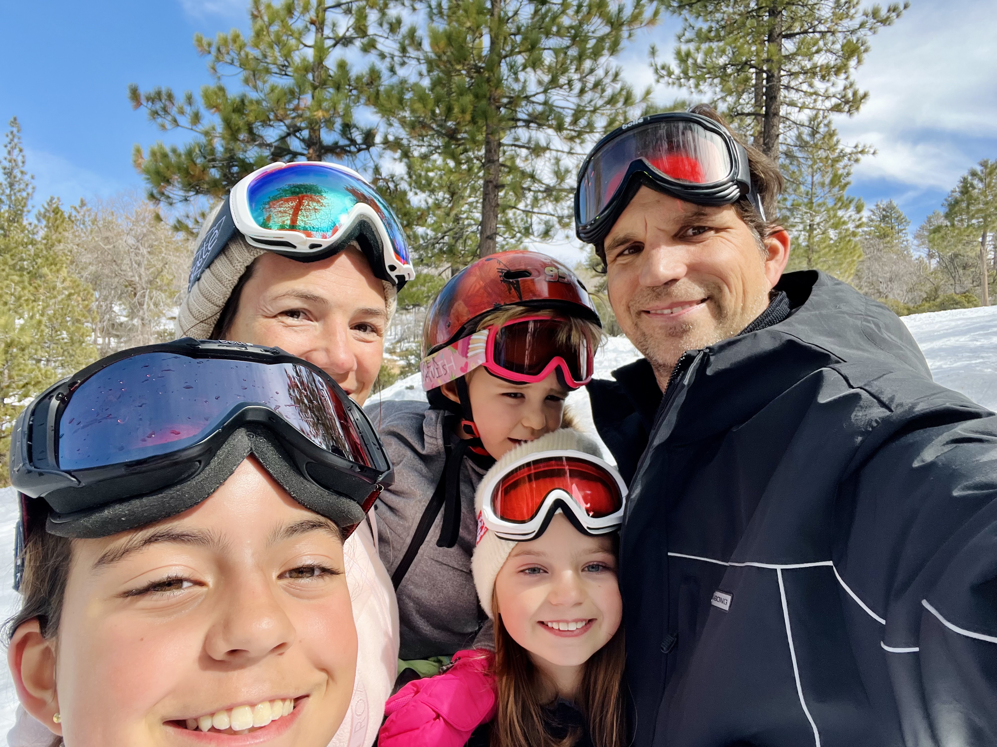 Img: accessories, goggles, sunglasses, adult, male, man, person, portrait, glasses, helmet