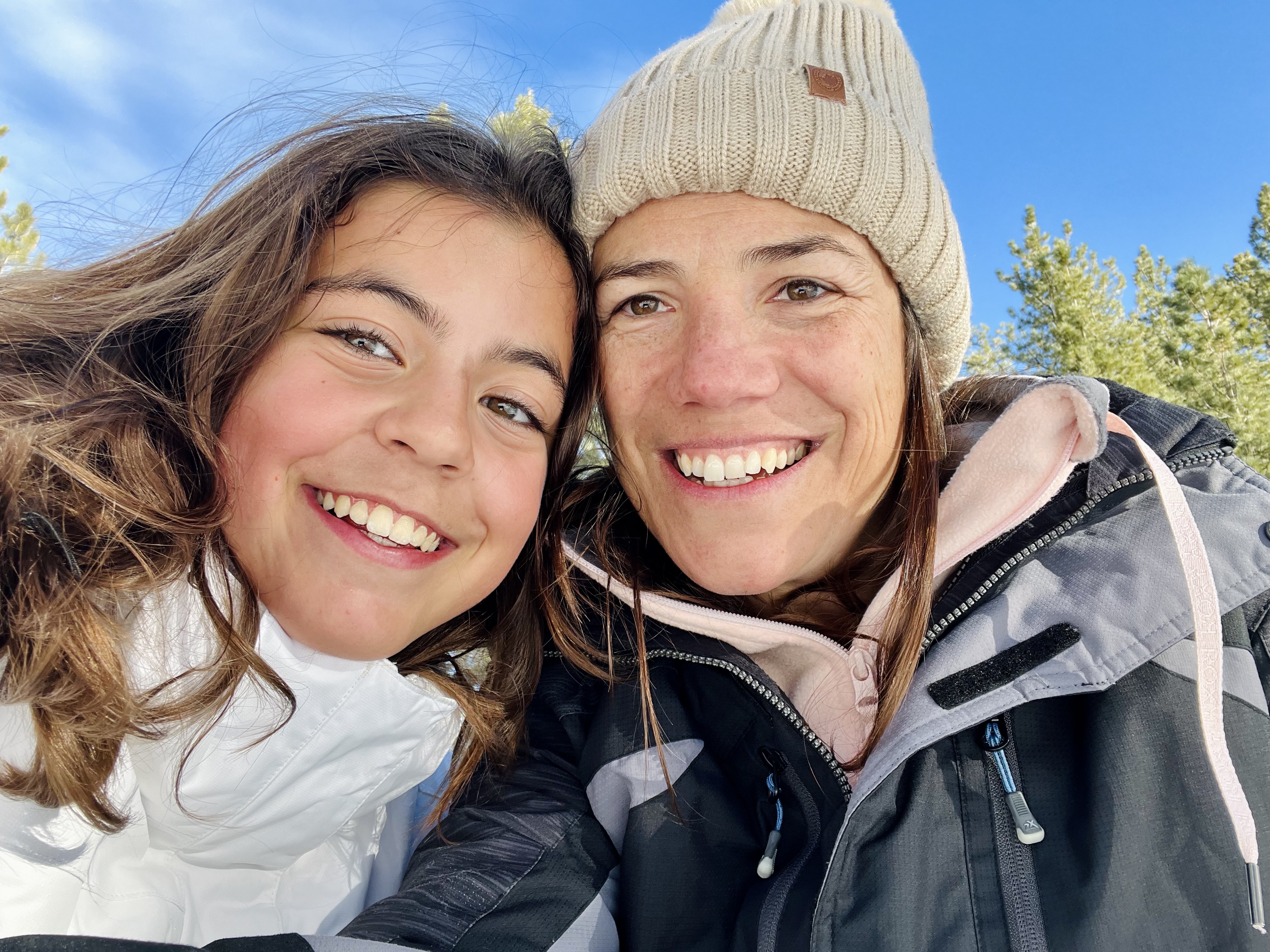 Img: face, happy, head, person, smile, coat, jacket, cap, hat, selfie