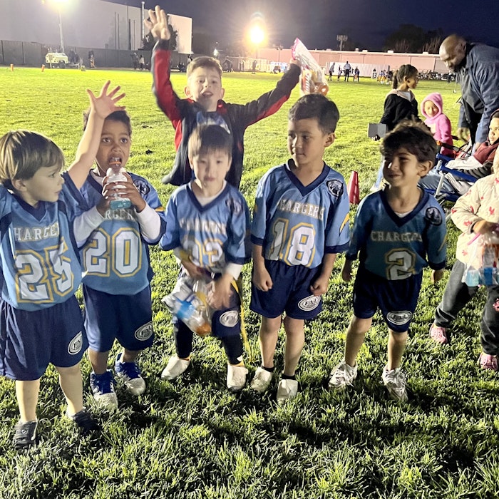 Img: people, person, grass, adult, male, man, boy, child, shoe, girl