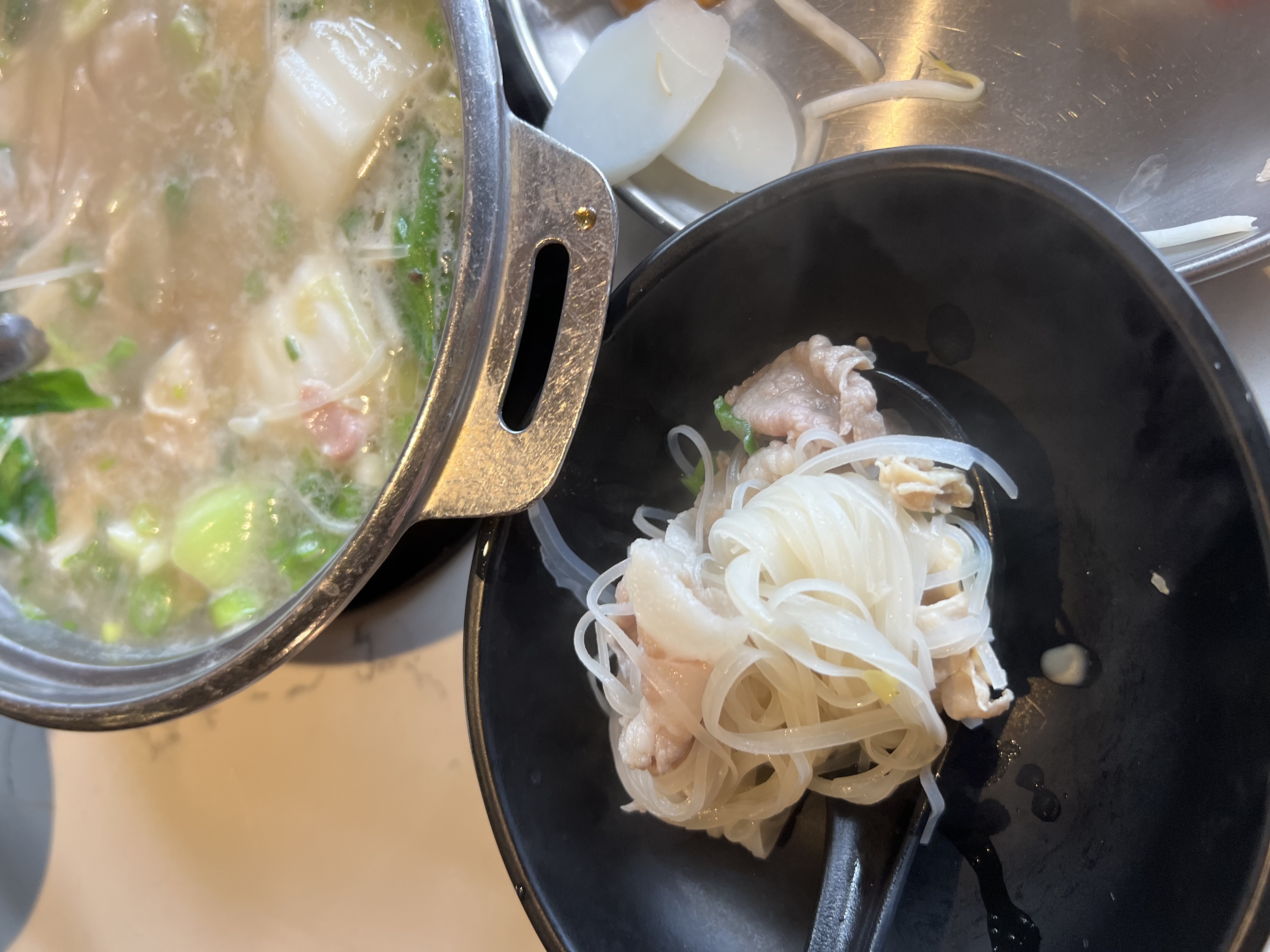 Img: food, meal, dish, food presentation, bowl, noodle, pasta, vermicelli