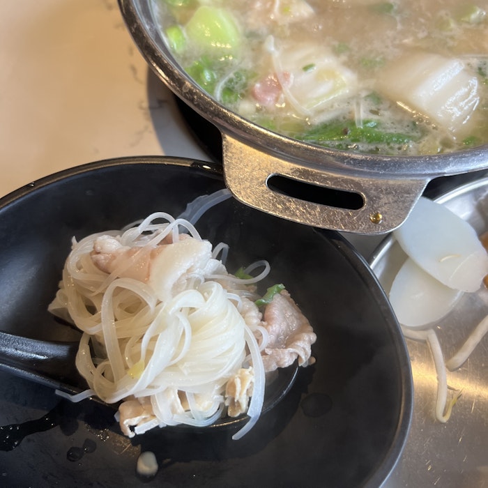 Img: food, meal, dish, food presentation, bowl, noodle, pasta, vermicelli