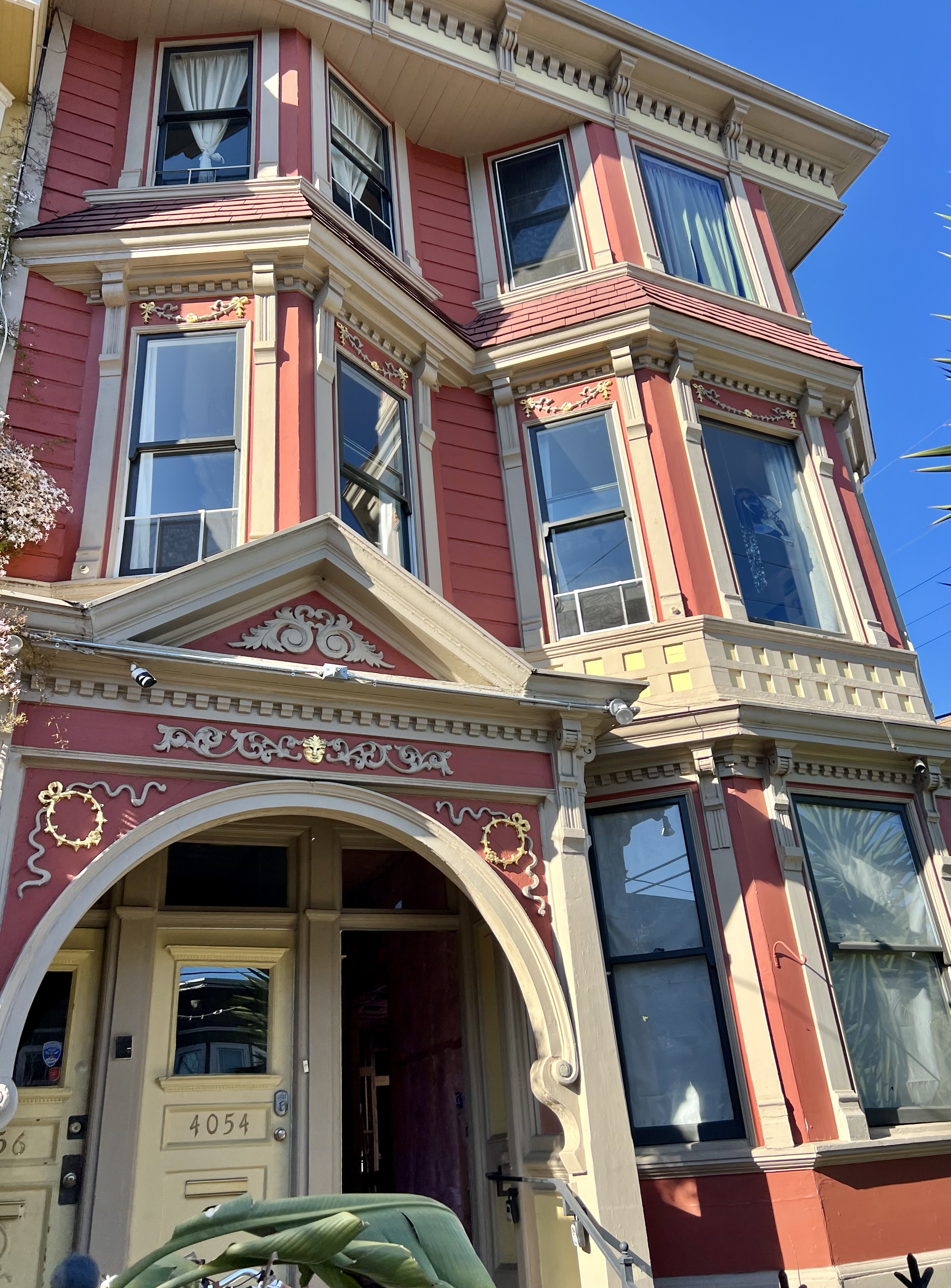 Img: window, city, bay window, urban, person