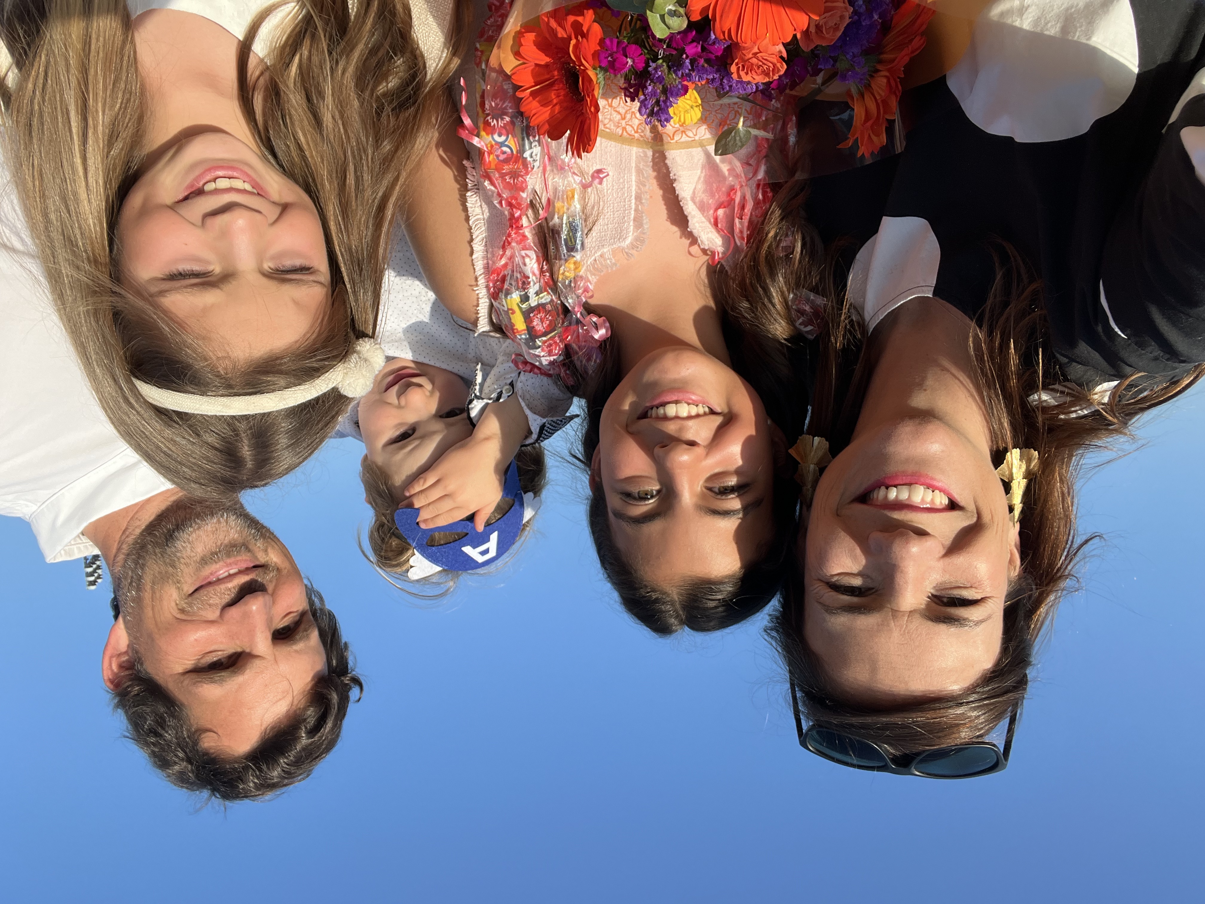 Img: flower, flower arrangement, person, smile, flower bouquet, accessories, glasses, child, female, girl