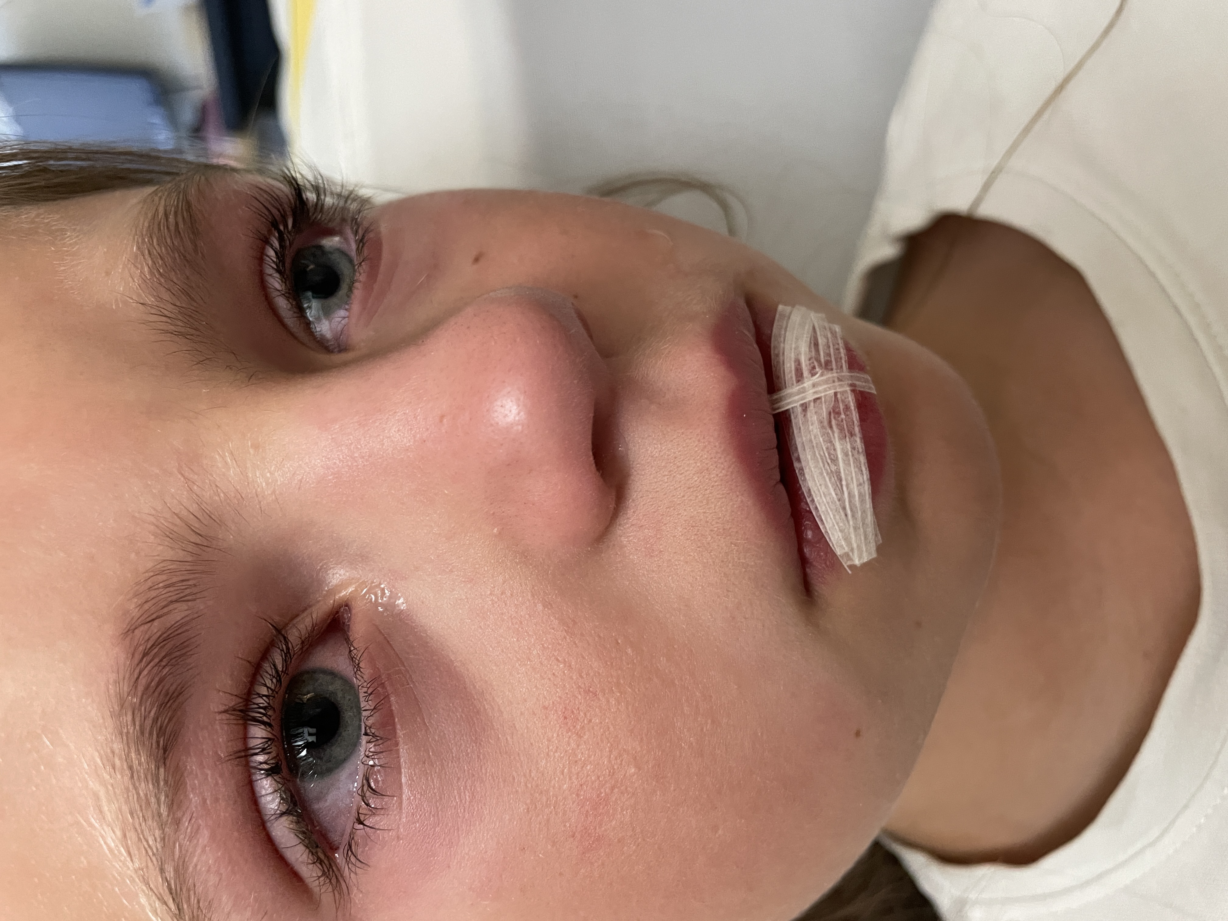 Img: body part, finger, hand, person, mouth, face, head