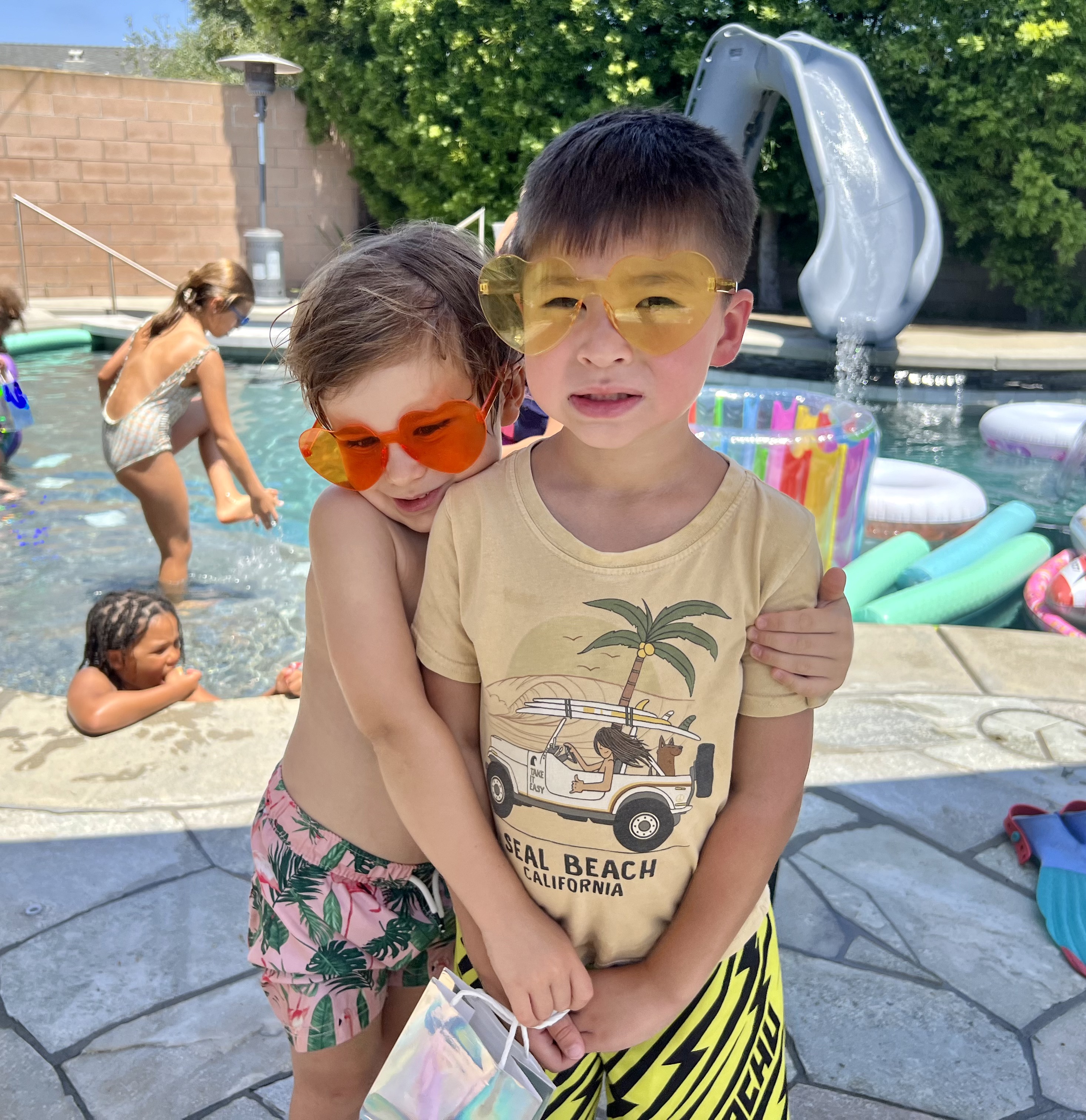 Img: summer, person, photography, portrait, shorts, pool, water, sunglasses, swimming pool, t-shirt