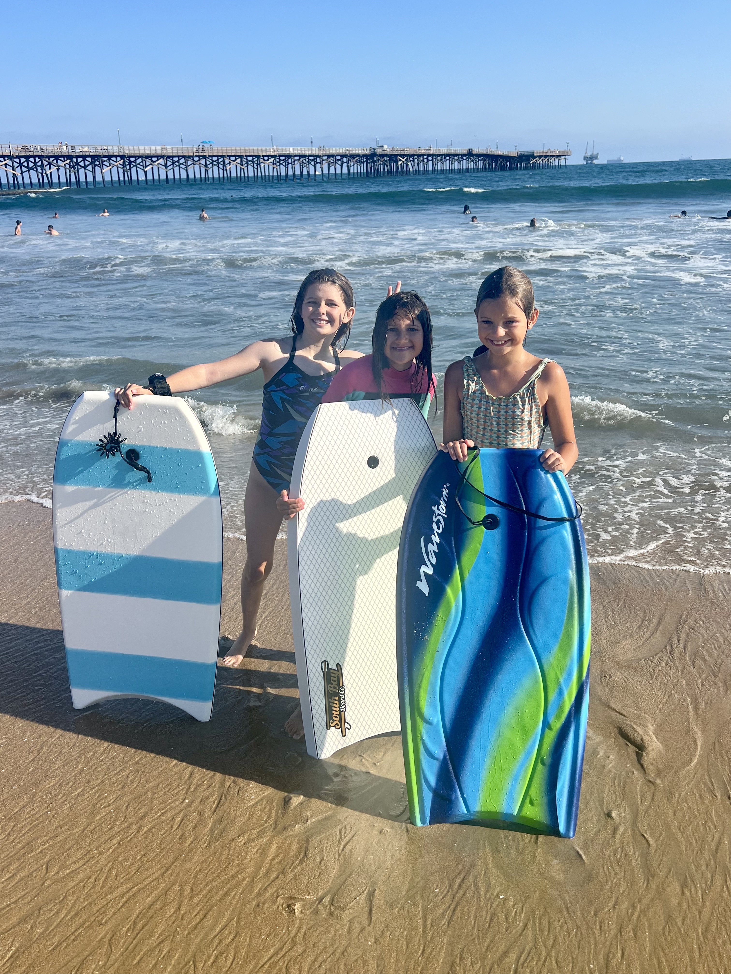 Img: nature, outdoors, sea, water, sea waves, adult, female, person, woman, beach