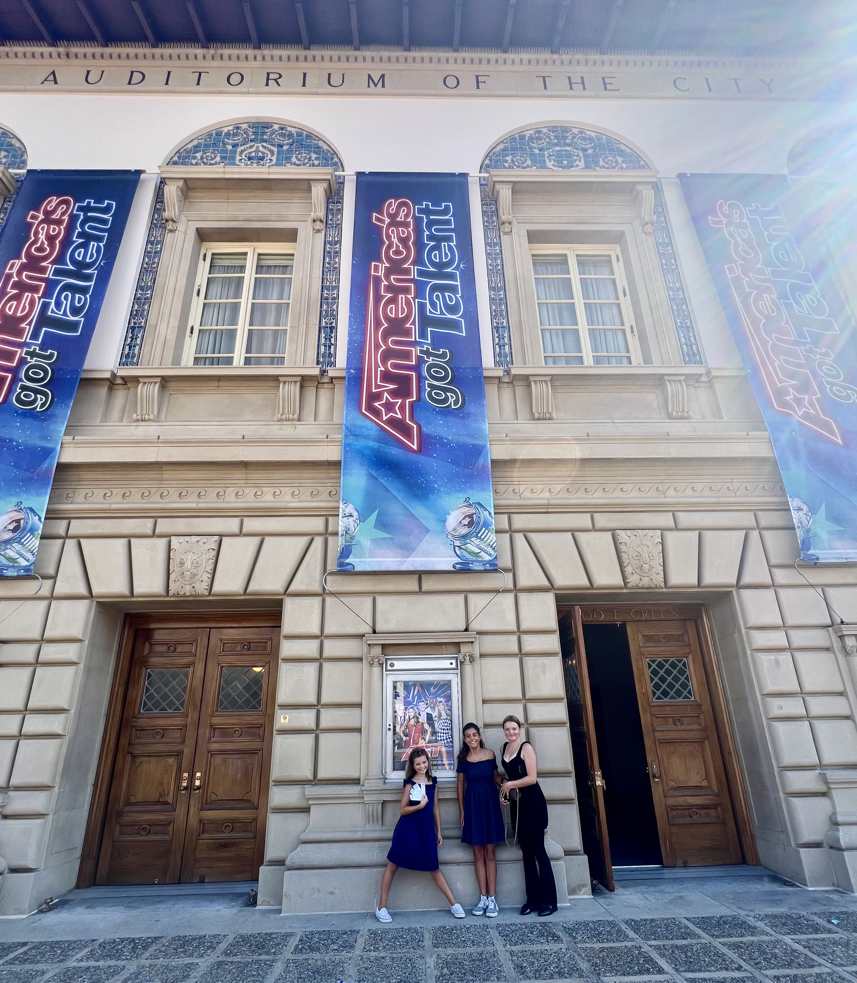 Img: urban, female, girl, person, teen, shoe, city, shelter, portrait, door