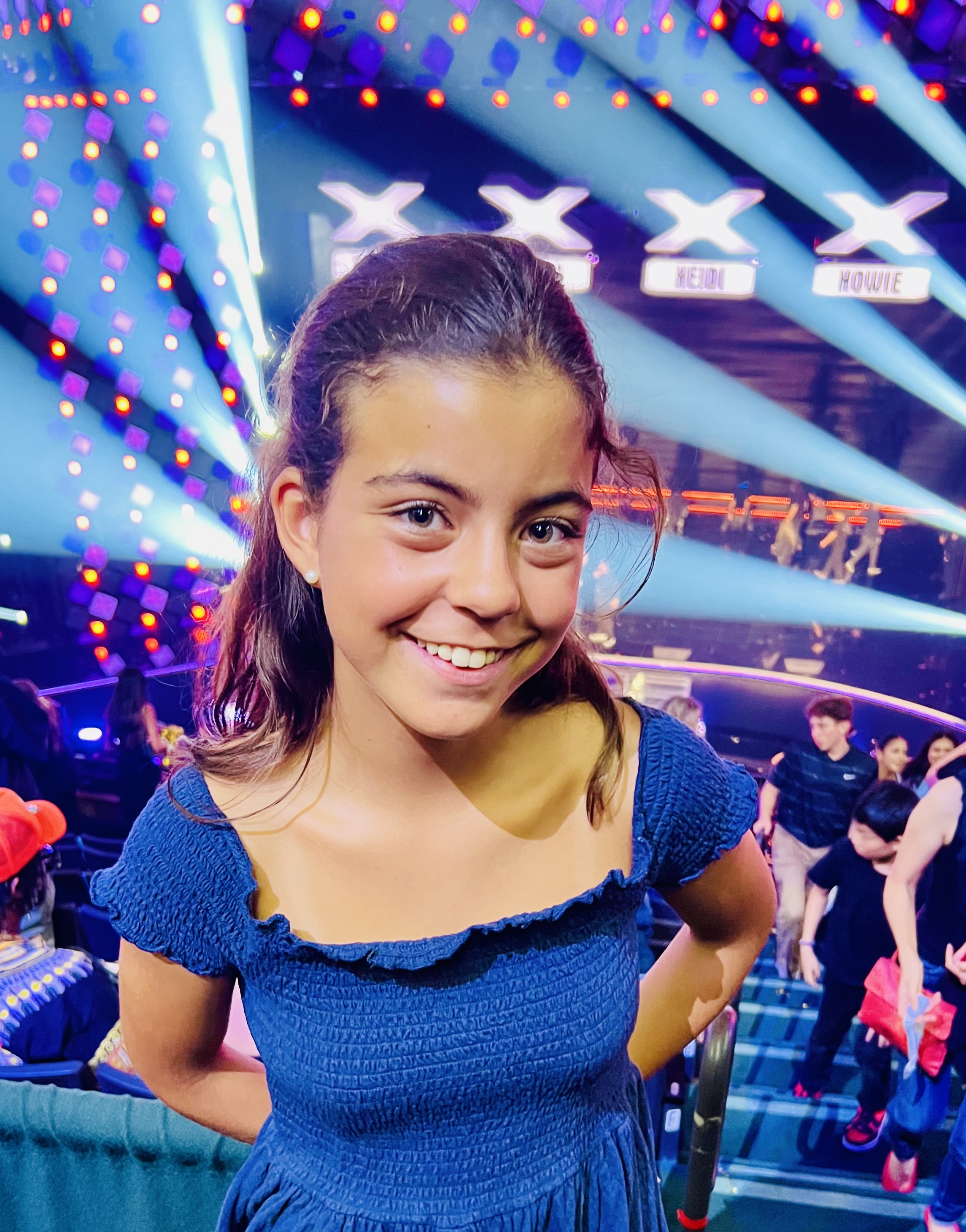 Img: urban, face, head, person, smile, shoe, adult, male, man, portrait