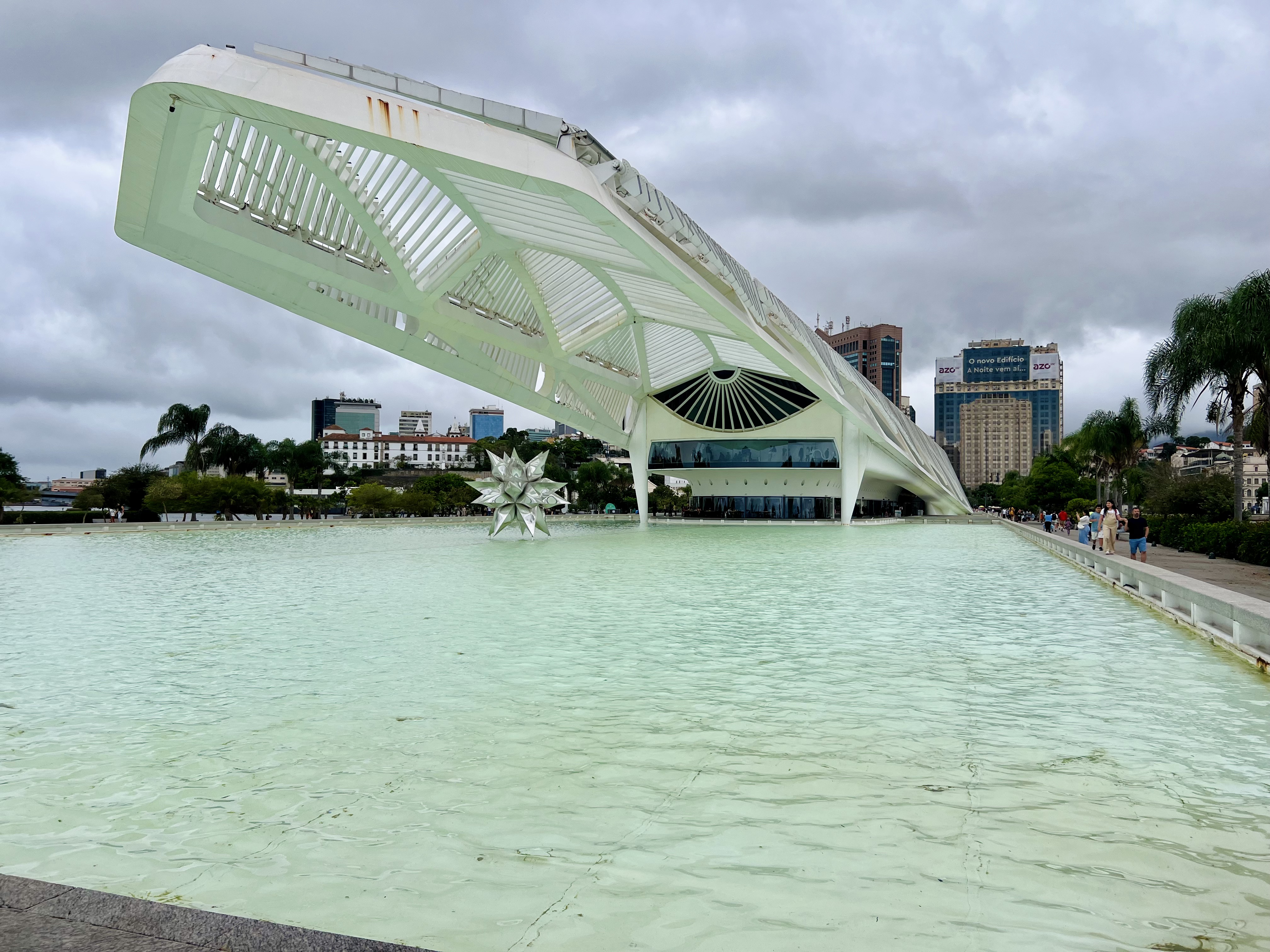 Img: hotel, resort, arch, city, water, waterfront, summer, metropolis, urban, person