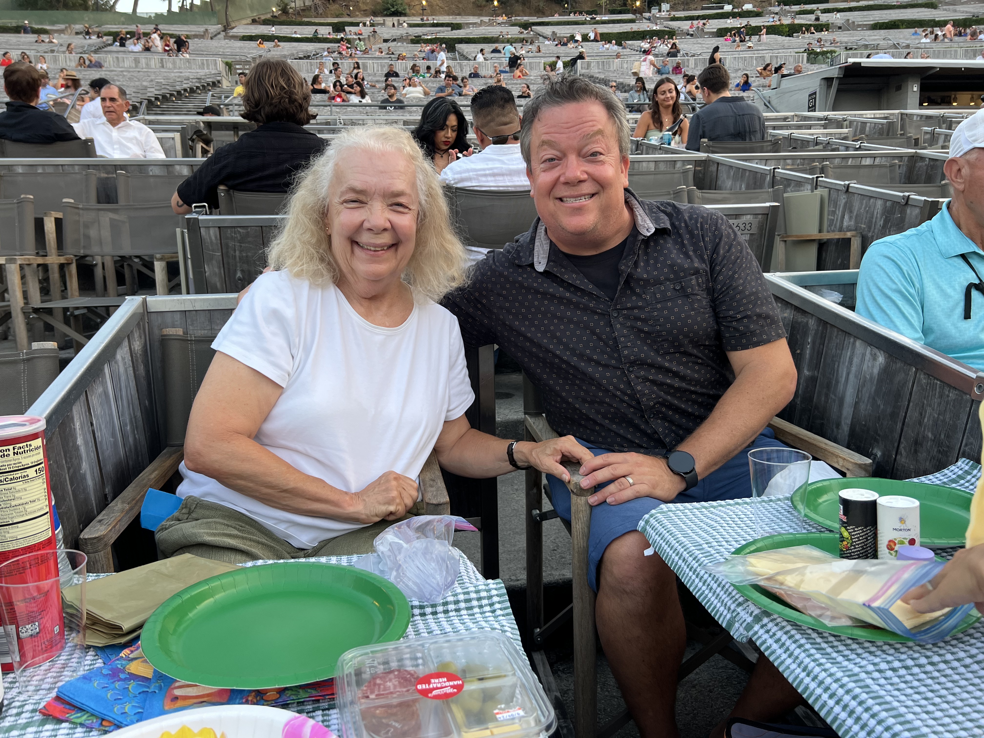 Img: restaurant, adult, female, person, woman, portrait, wristwatch, male, man, plate