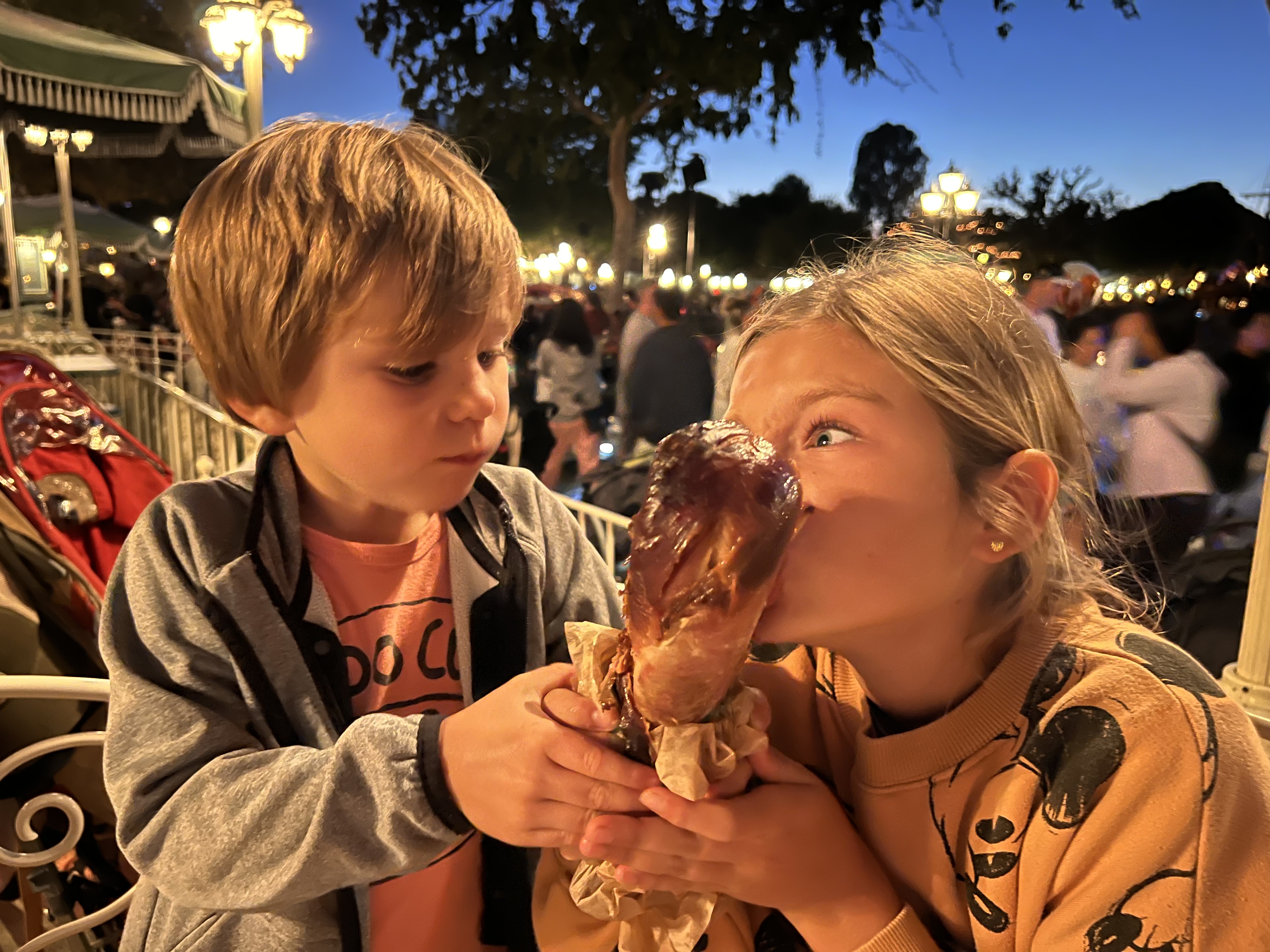 Img: eating, food, person, finger, boy, child, male, face, lobster, seafood