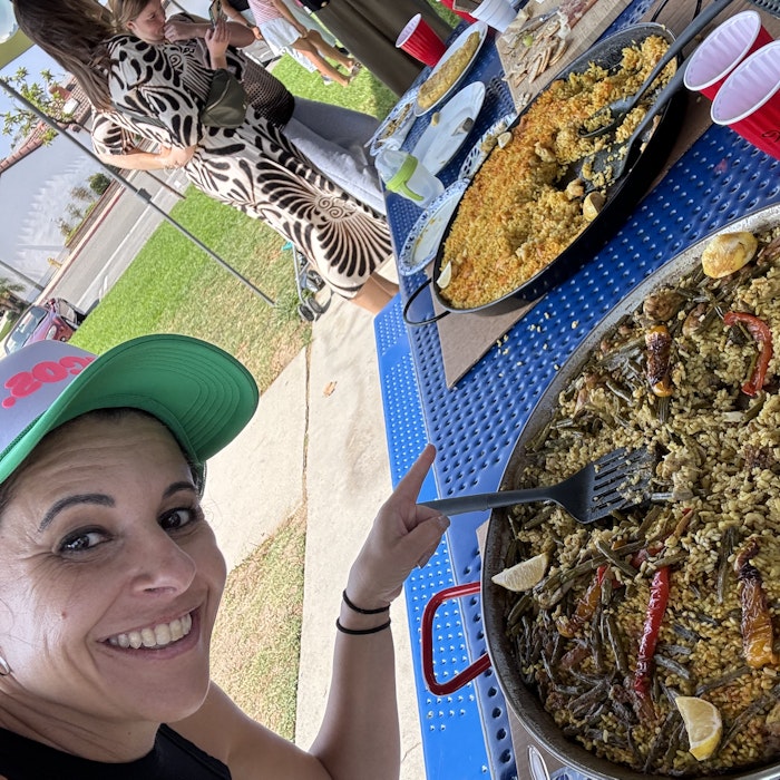 Img: adult, female, person, woman, face, portrait, fork, food, meal, hat