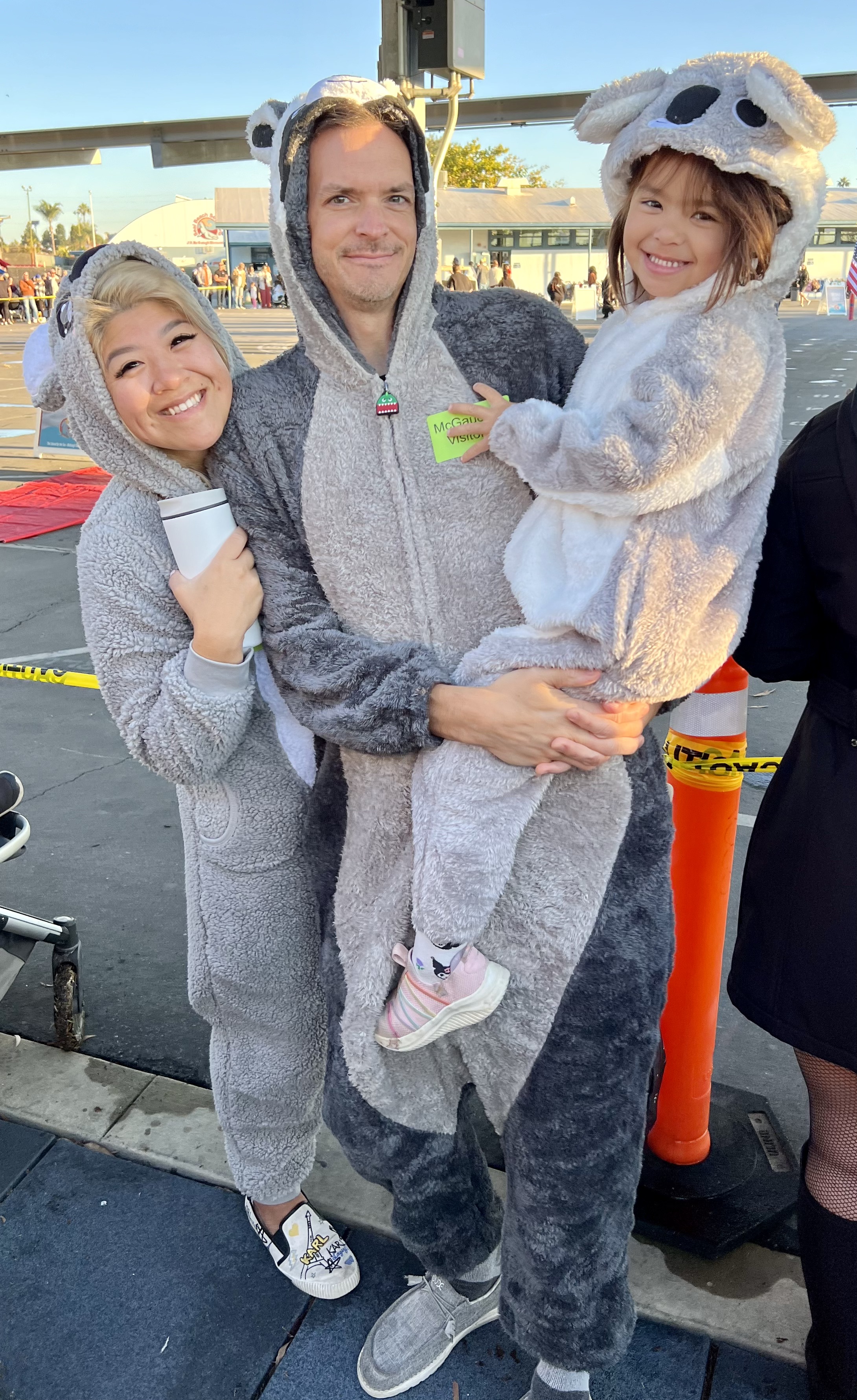 Img: person, photography, portrait, shoe, coat, pants, jacket, hat, sweater, cap