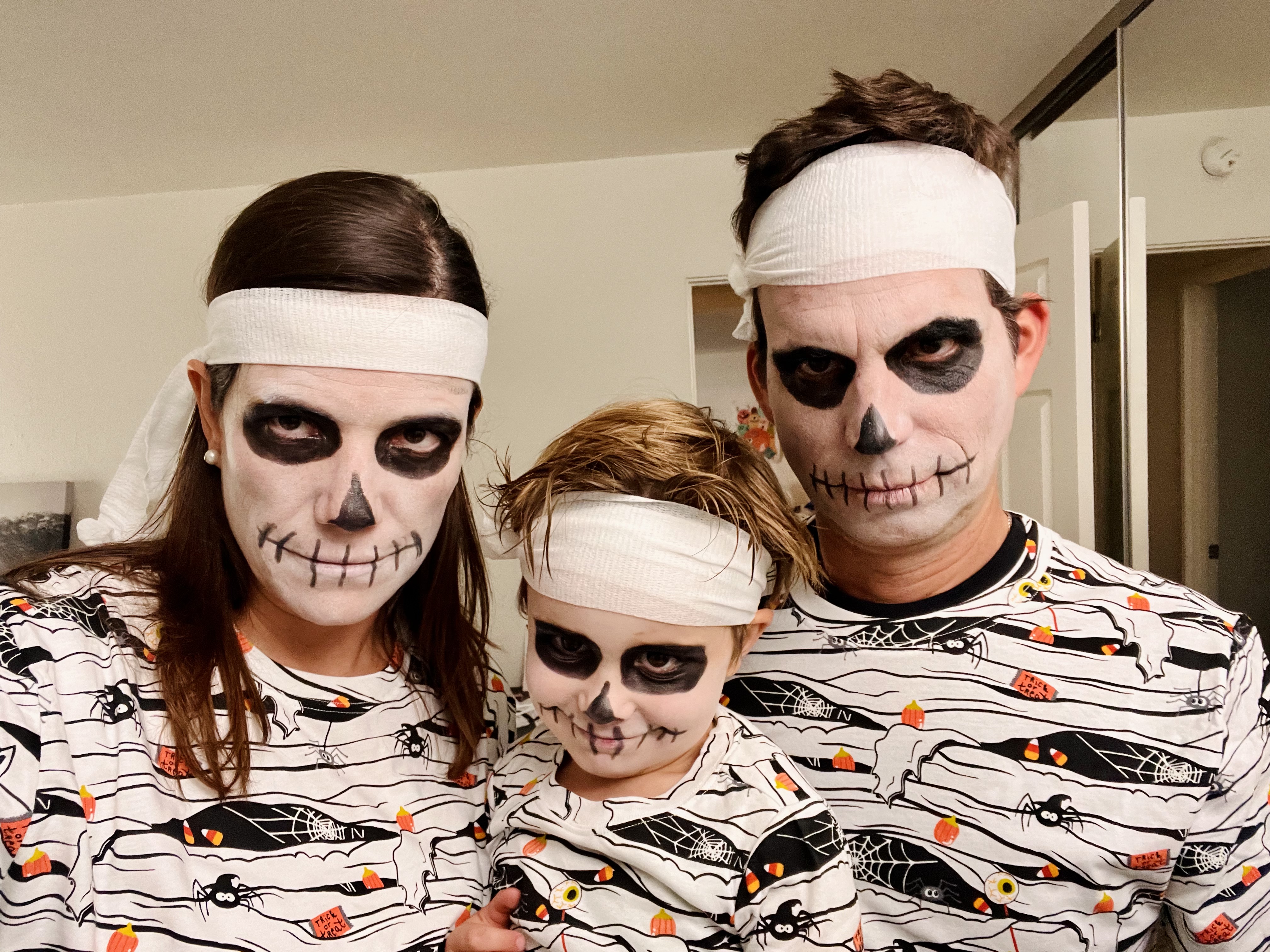 Img: adult, female, person, woman, male, man, head, festival, face, halloween