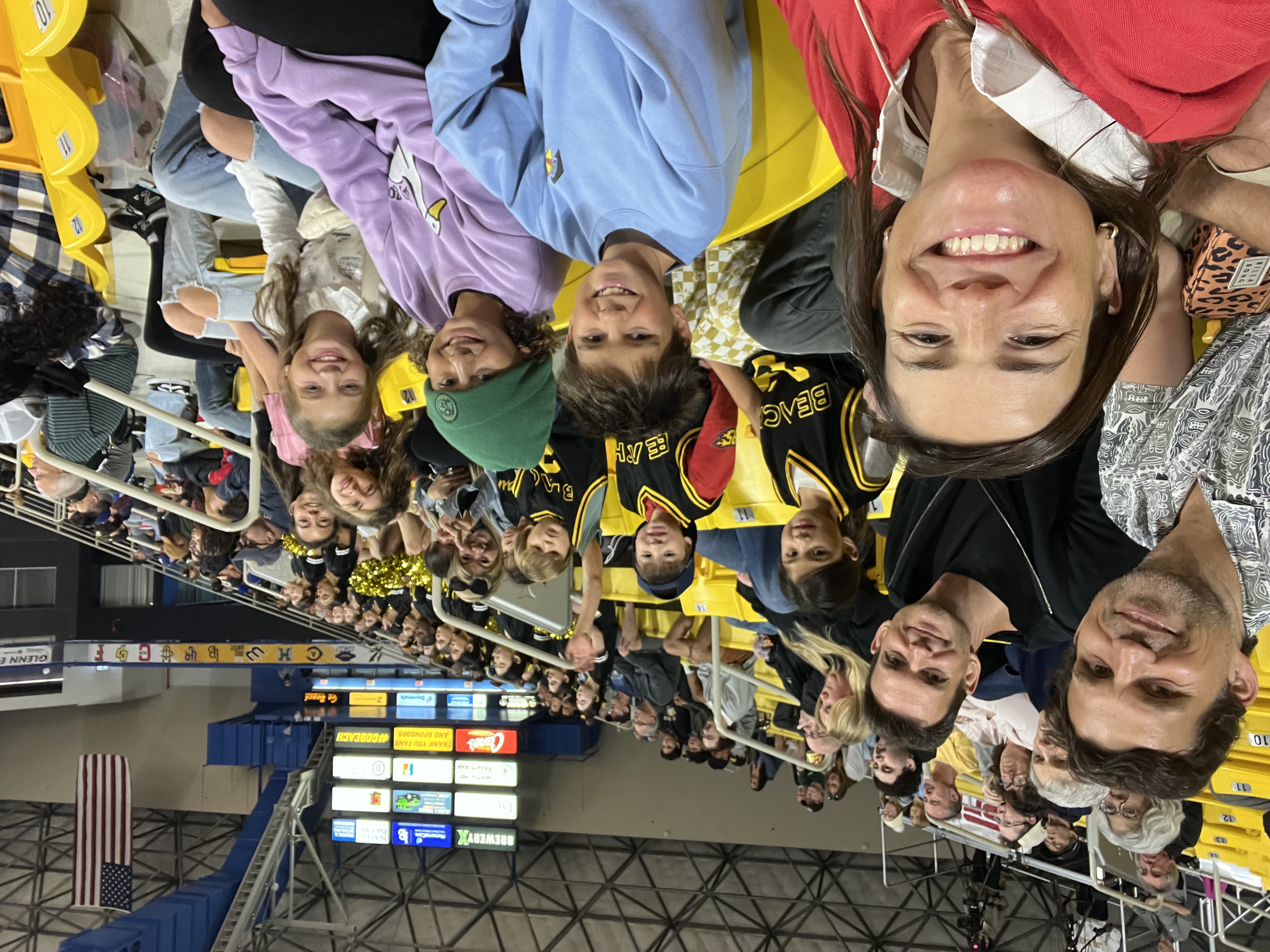 Img: people, person, adult, female, woman, portrait, boy, child, male, man