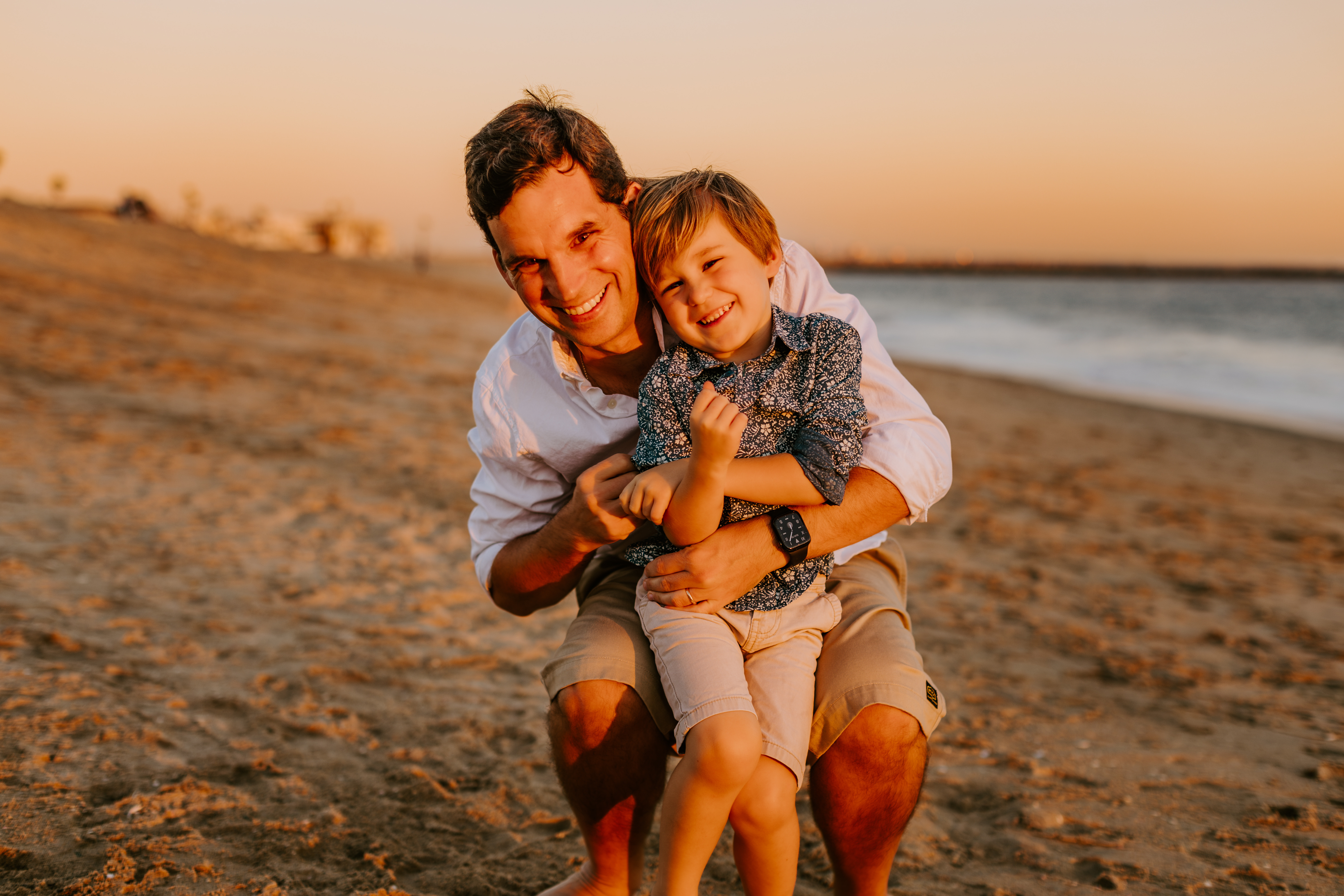 Wishingyouhappiness Mota: people, person, face, happy, head, smile, photography, portrait, wristwatch, shorts