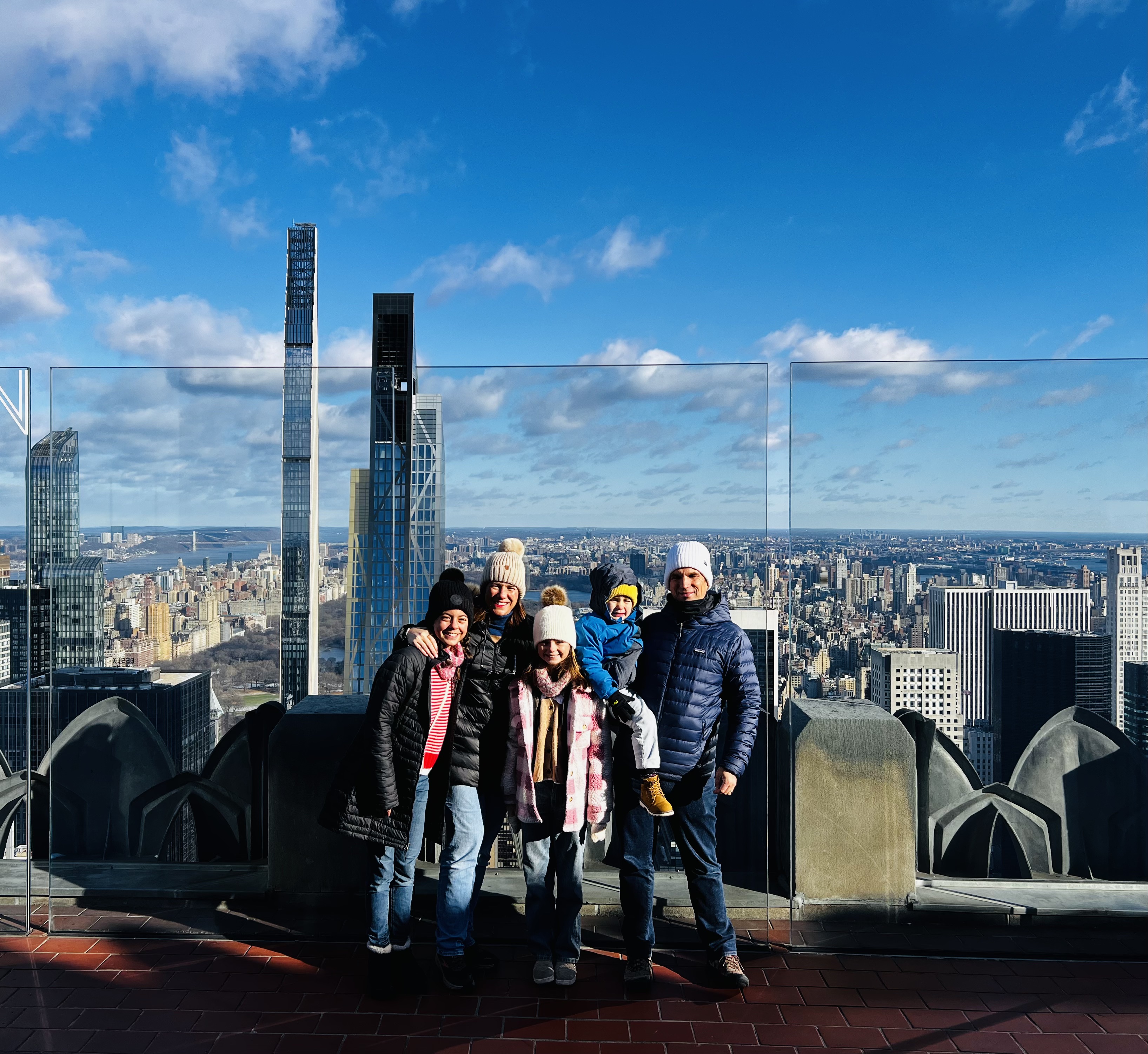 Img: city, urban, pants, cityscape, metropolis, shoe, jeans, coat, high rise, person
