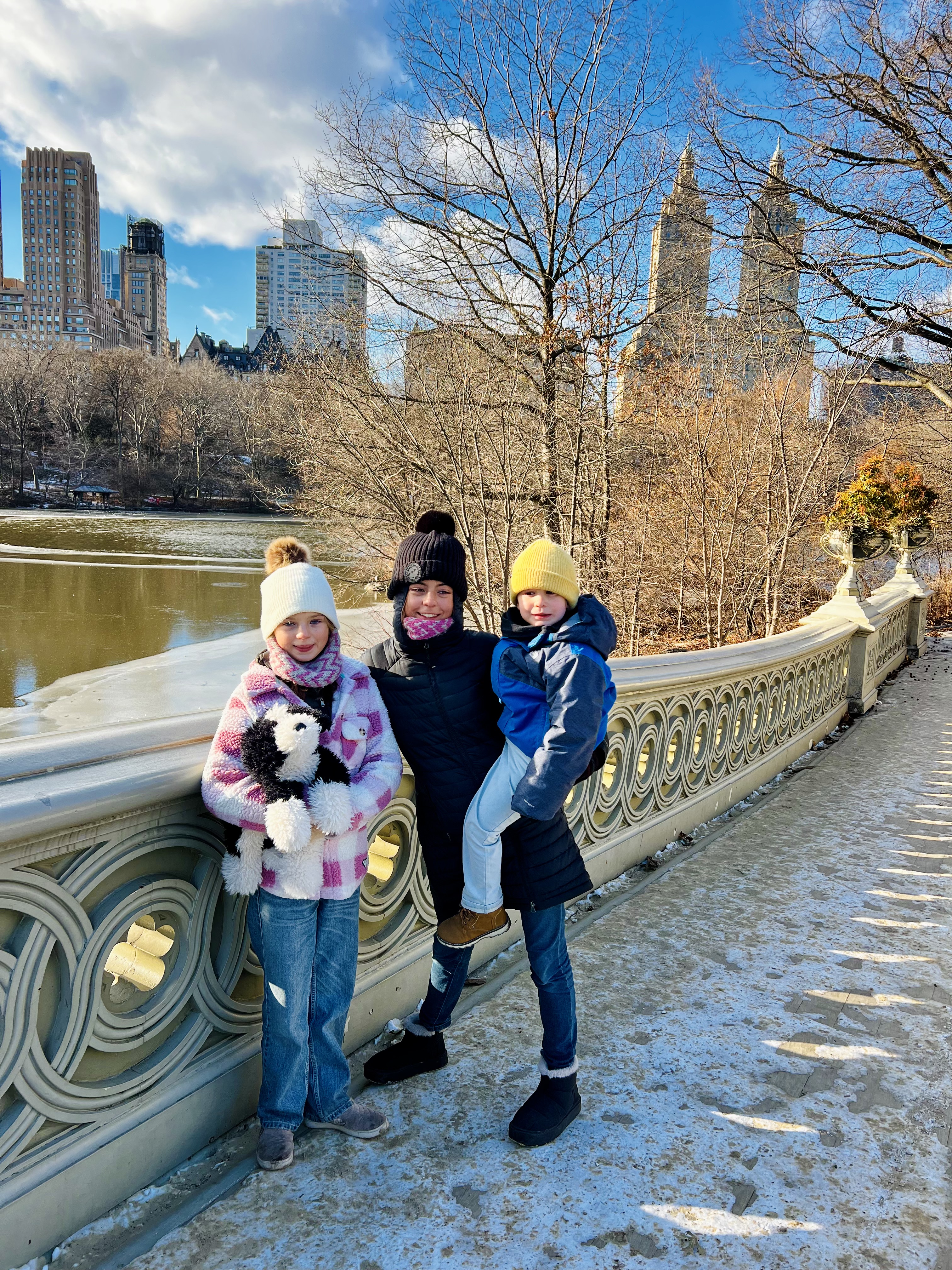 Img: pants, city, photography, portrait, coat, jacket, urban, jeans, park, metropolis