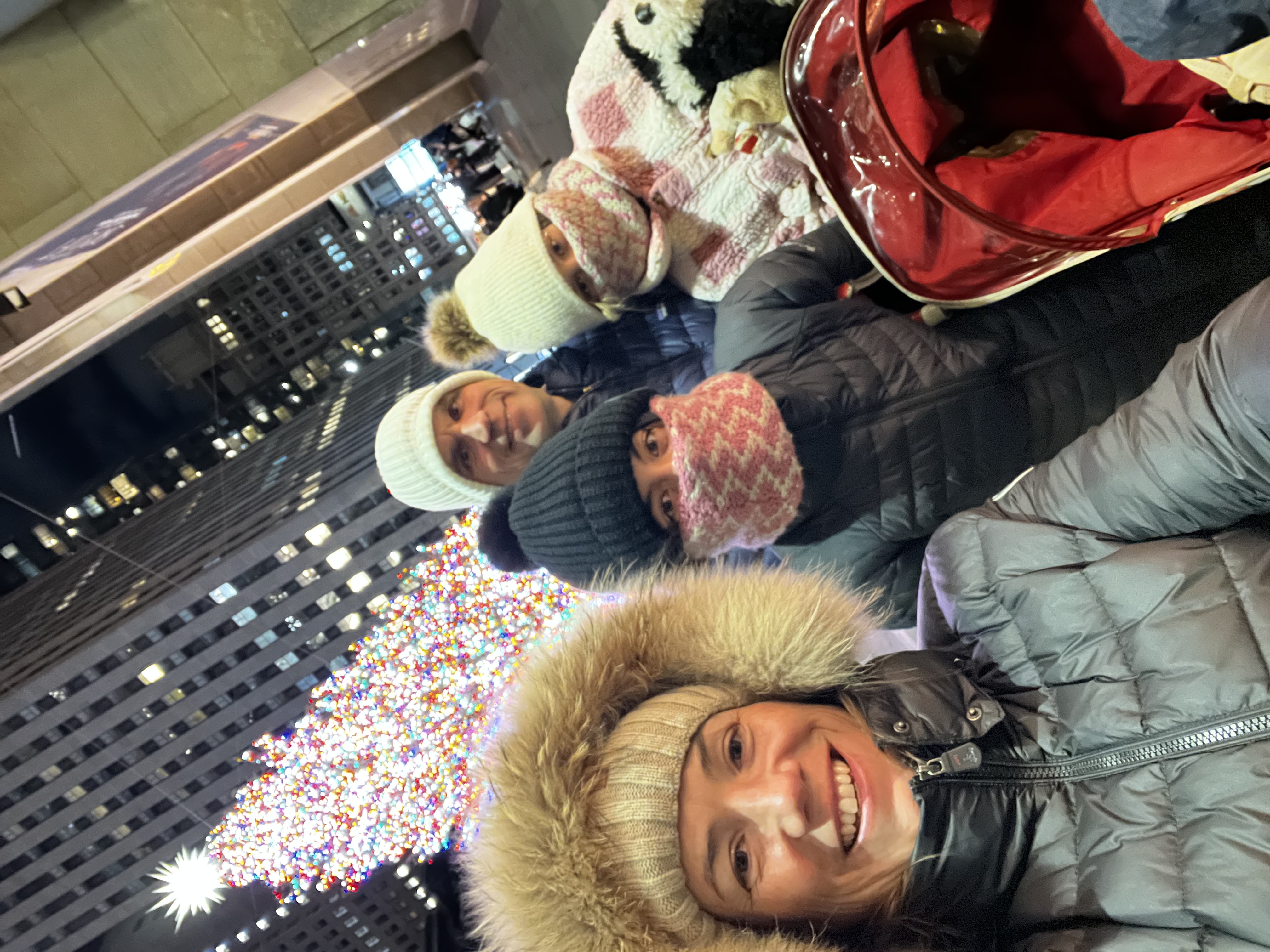 Img: hat, cap, coat, adult, female, person, woman, jacket, beanie, face