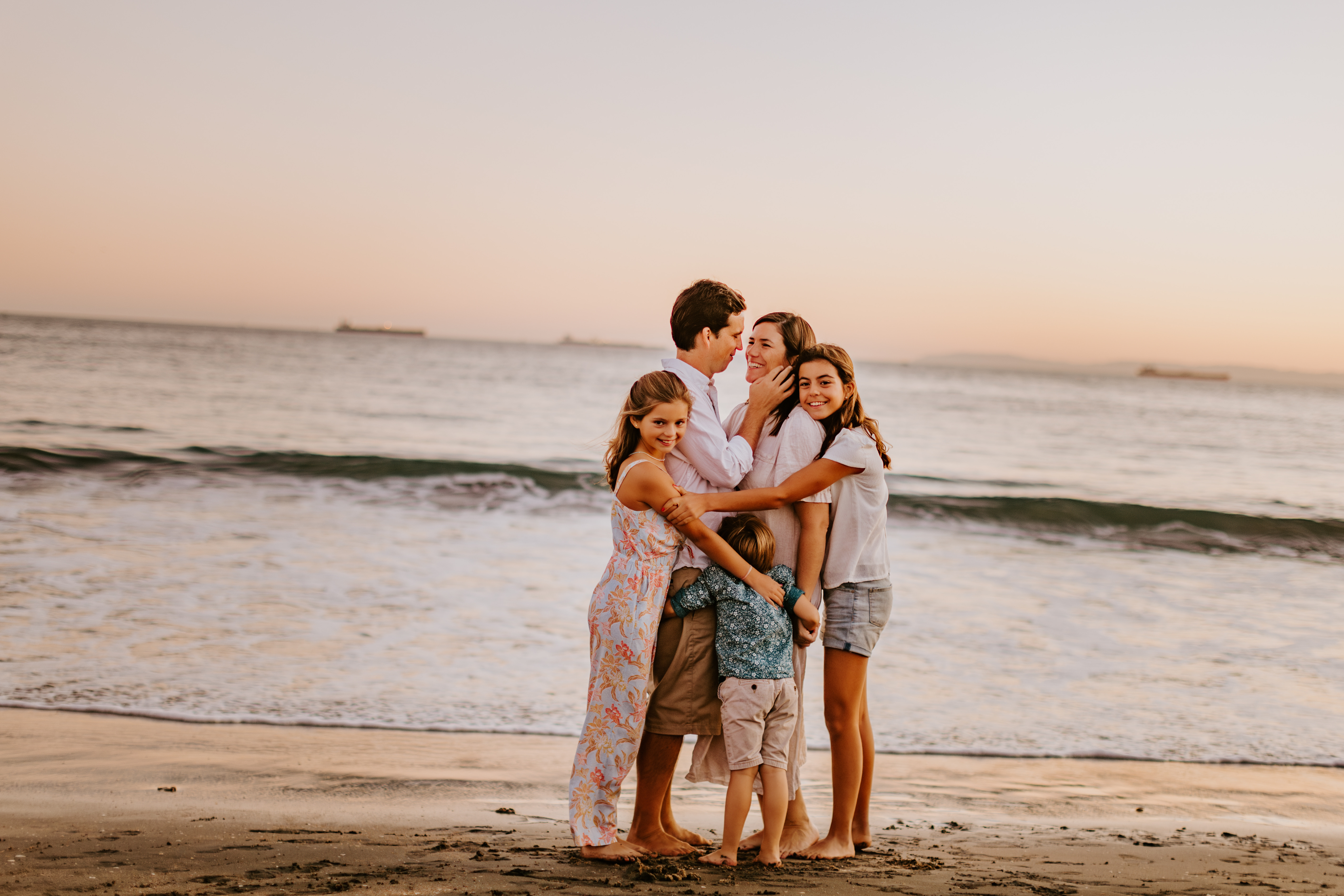 Wishingyouhappiness Mota: fun, vacation, beachwear, clothing, people, person, shorts