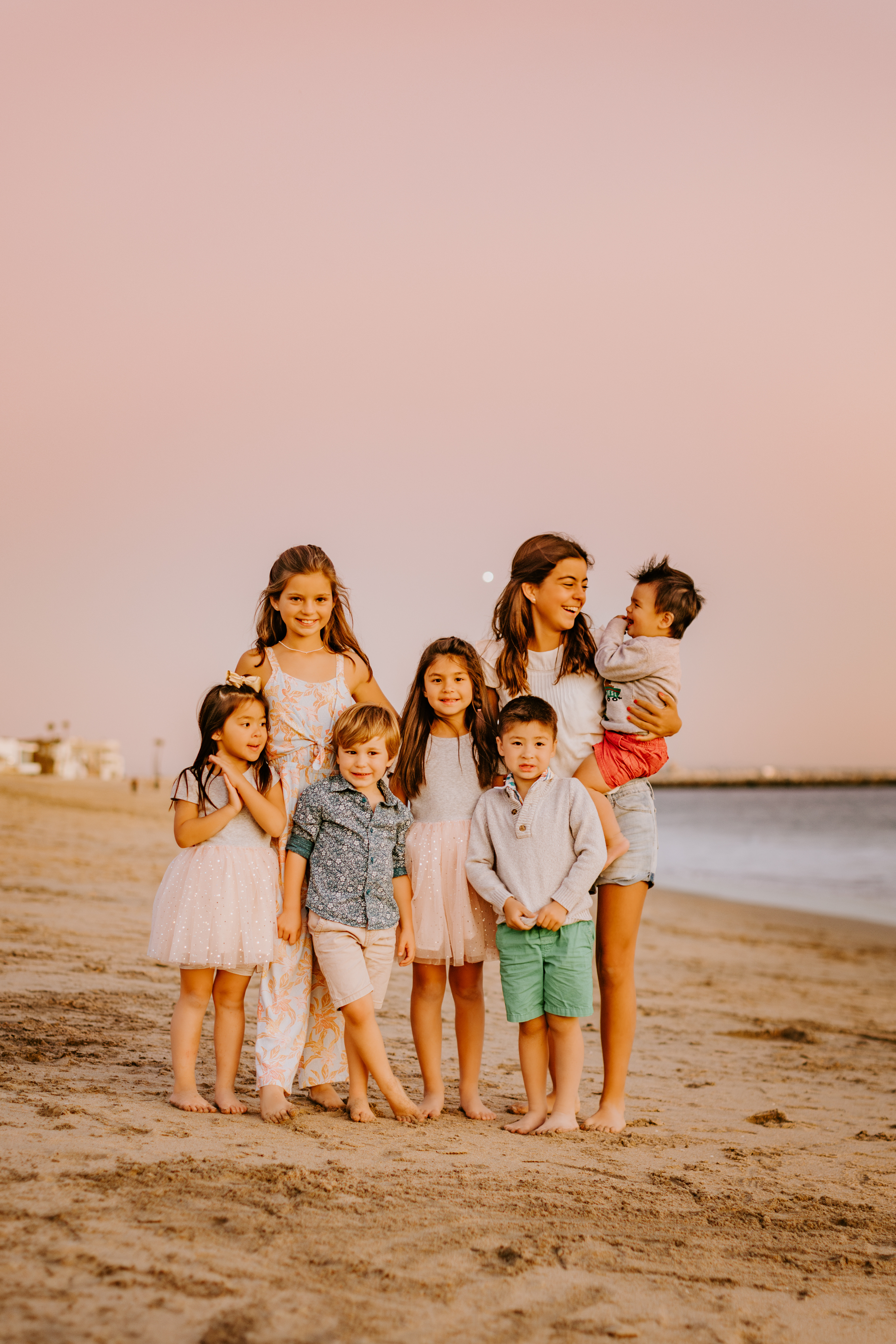 Wishingyouhappiness Mota: people, person, shorts, child, female, girl, boy, male, skirt, necklace