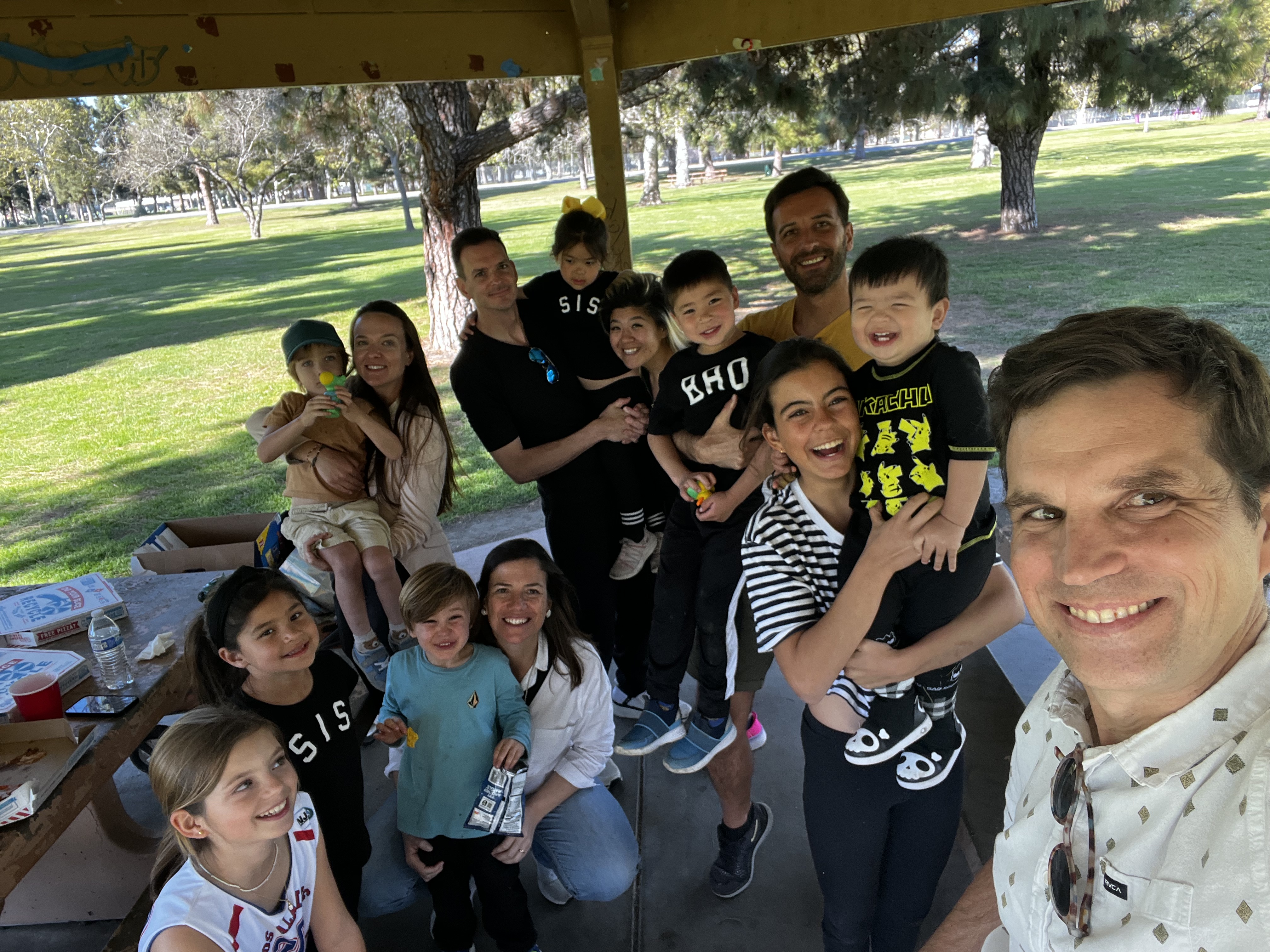 Img: grass, park, people, photography, portrait, t-shirt, shoe, shelter, tree, pants