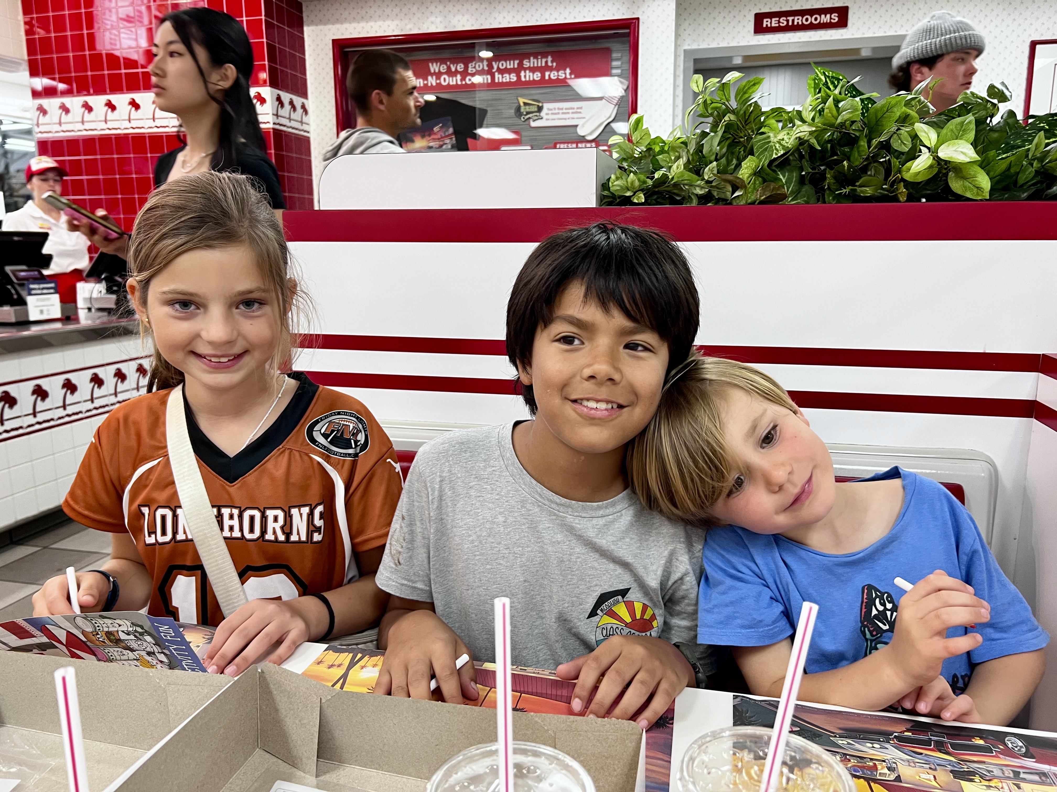 Img: restaurant, lunch, adult, female, person, woman, people, child, girl, hat