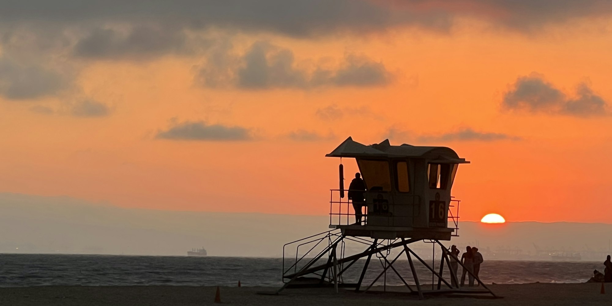 Img: nature, outdoors, sky, shelter, scenery, person, horizon, sea, beach, shoreline
