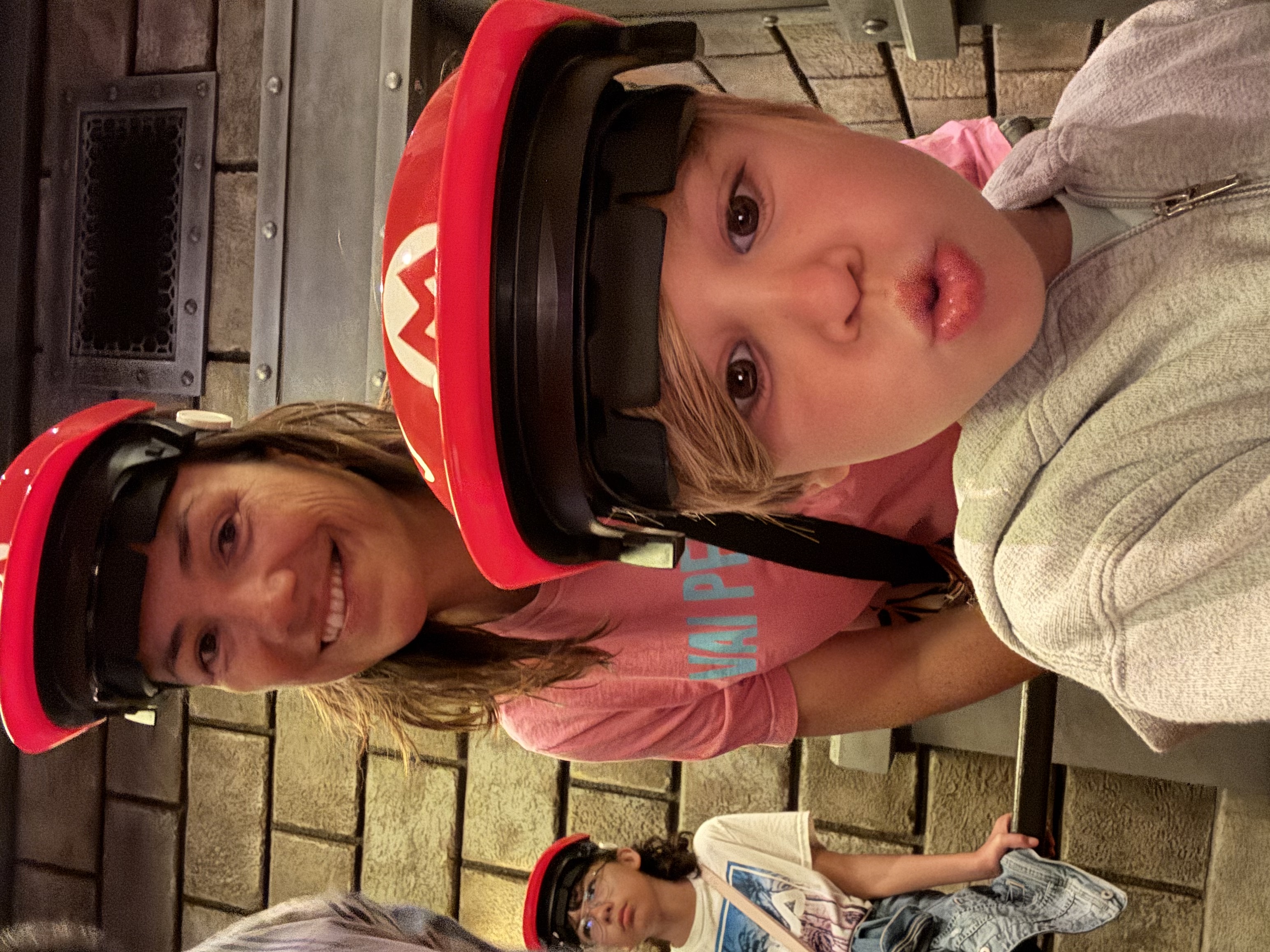 Img: helmet, face, head, person, photography, portrait, hardhat, people, hat, glasses