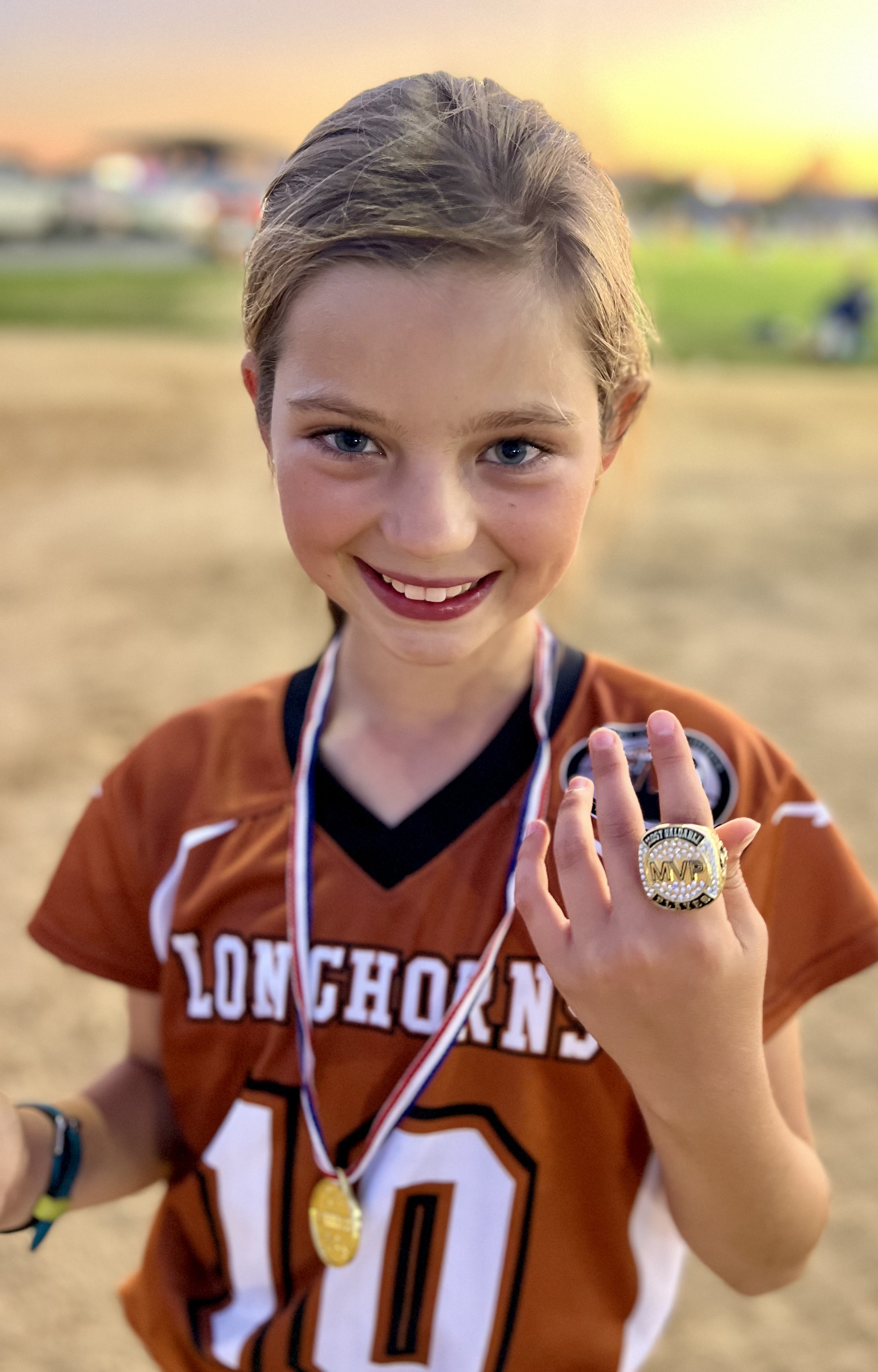 Img: person, photography, portrait, accessories, finger, gold, jewelry, ring, necklace, bracelet