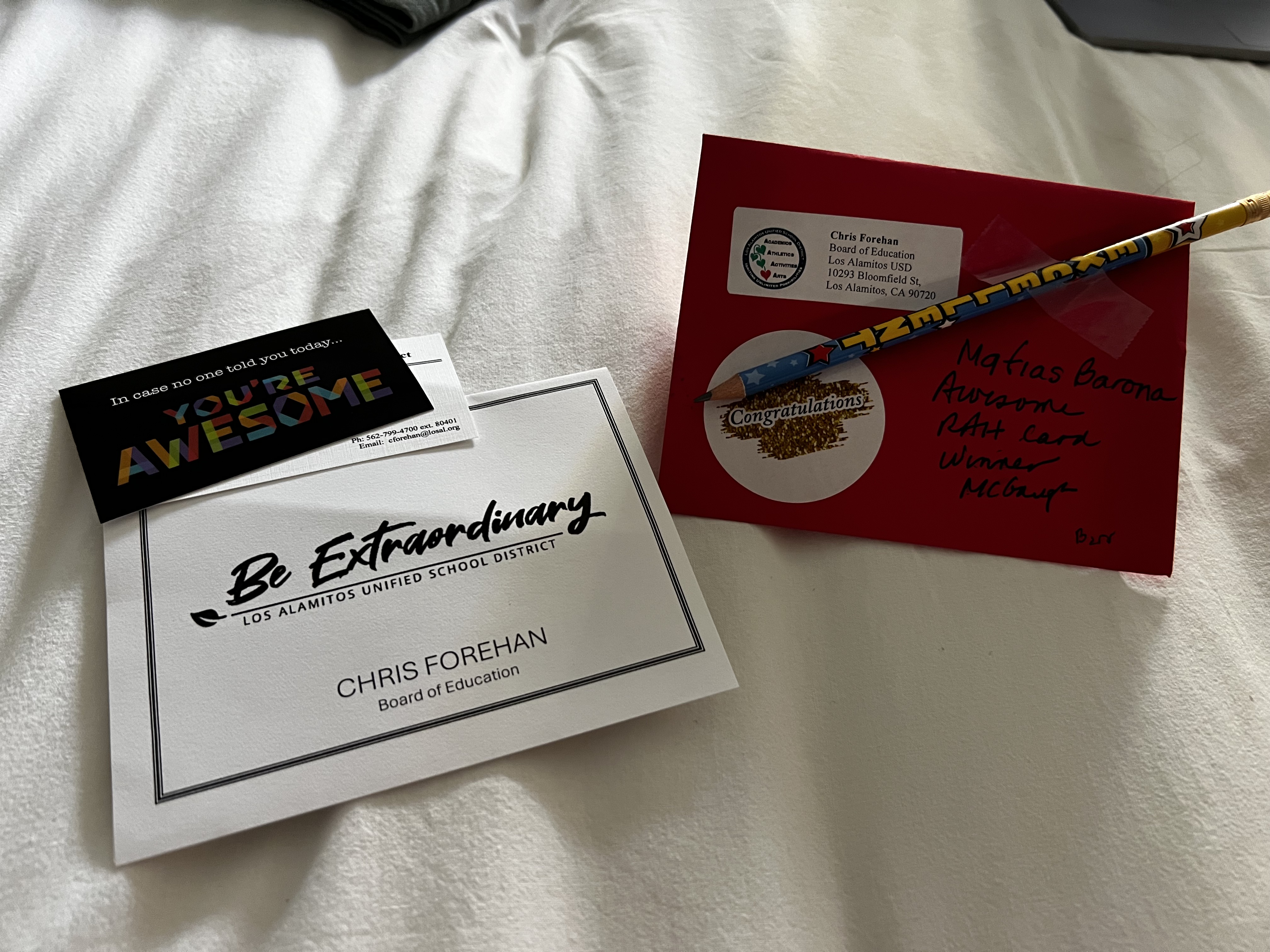 Img: text, pen, business card, paper