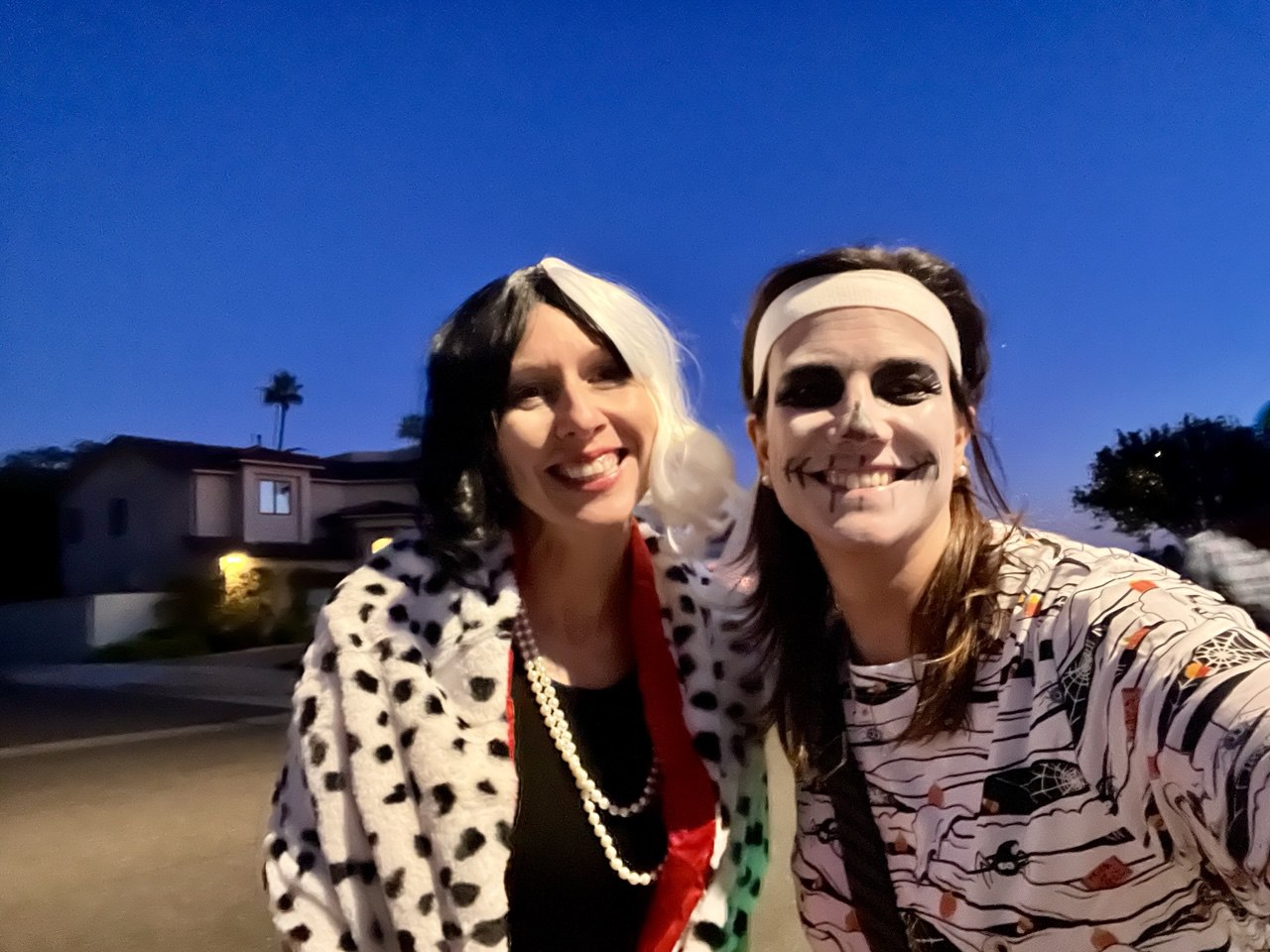 Img: accessories, necklace, photography, face, head, person, portrait, sunglasses, adult, woman