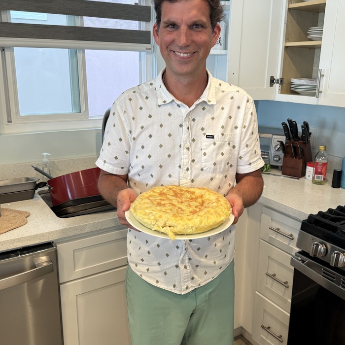 Img: adult, male, man, person, cooktop, plate, bread, food, frittata, microwave