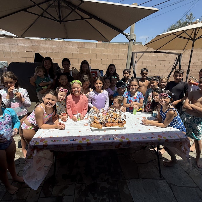 Img: people, person, child, female, girl, shelter, fun, party, desk, table