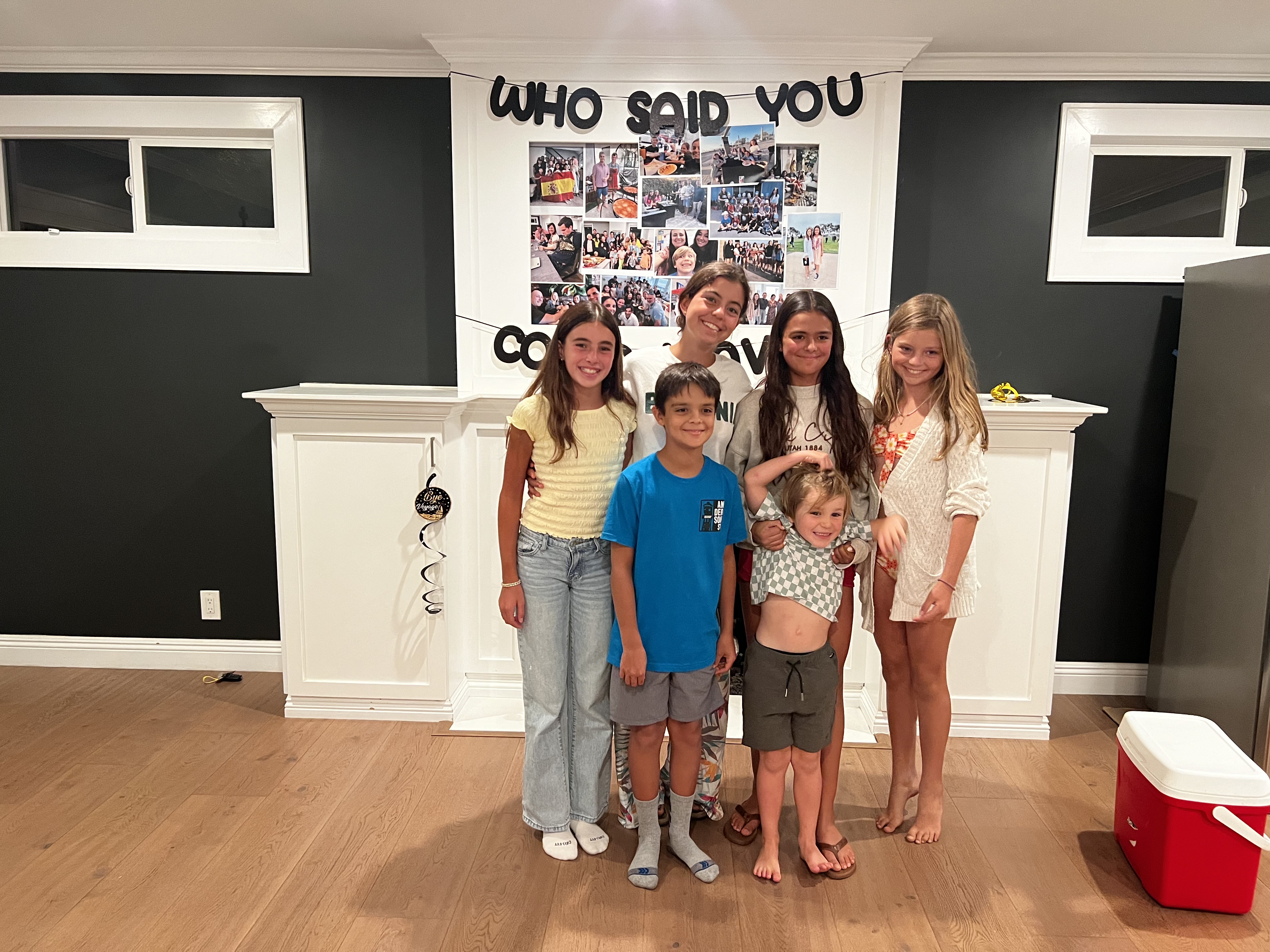 Img: shorts, pants, people, person, portrait, box, blouse, t-shirt, adult, woman