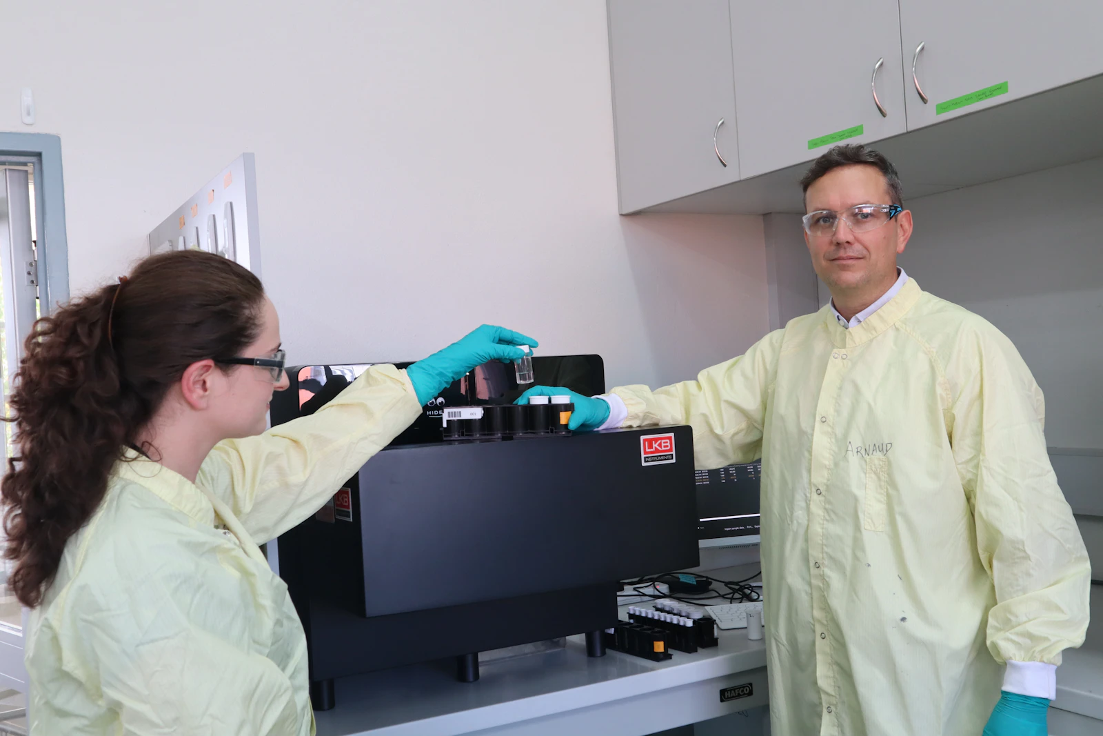 Ansto researchers Tom Cresswell and Alexandra Boyd with the Hidex AMG counter