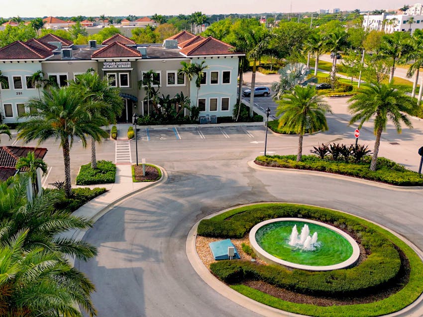 exterior of VIPS with fountain