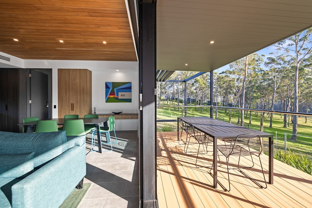 Outdoor deck of the two-bedroom Pavilion at Willinga Park