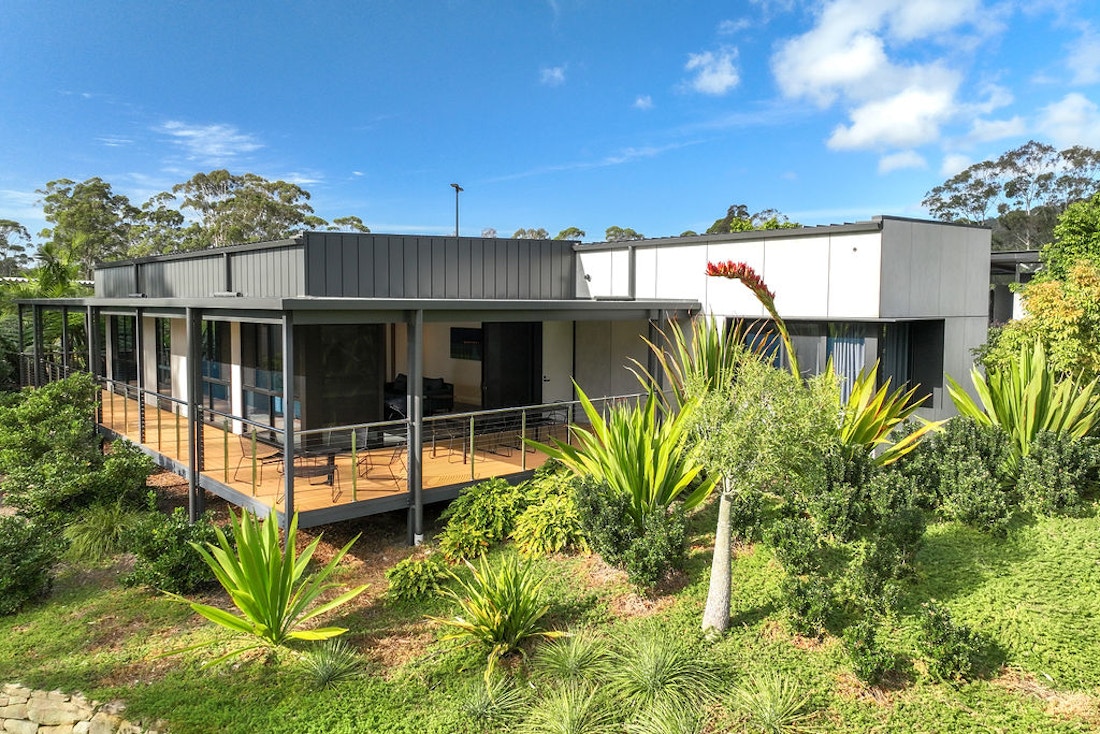 Exterior of the four-bedroom Pavilion at Willinga Park