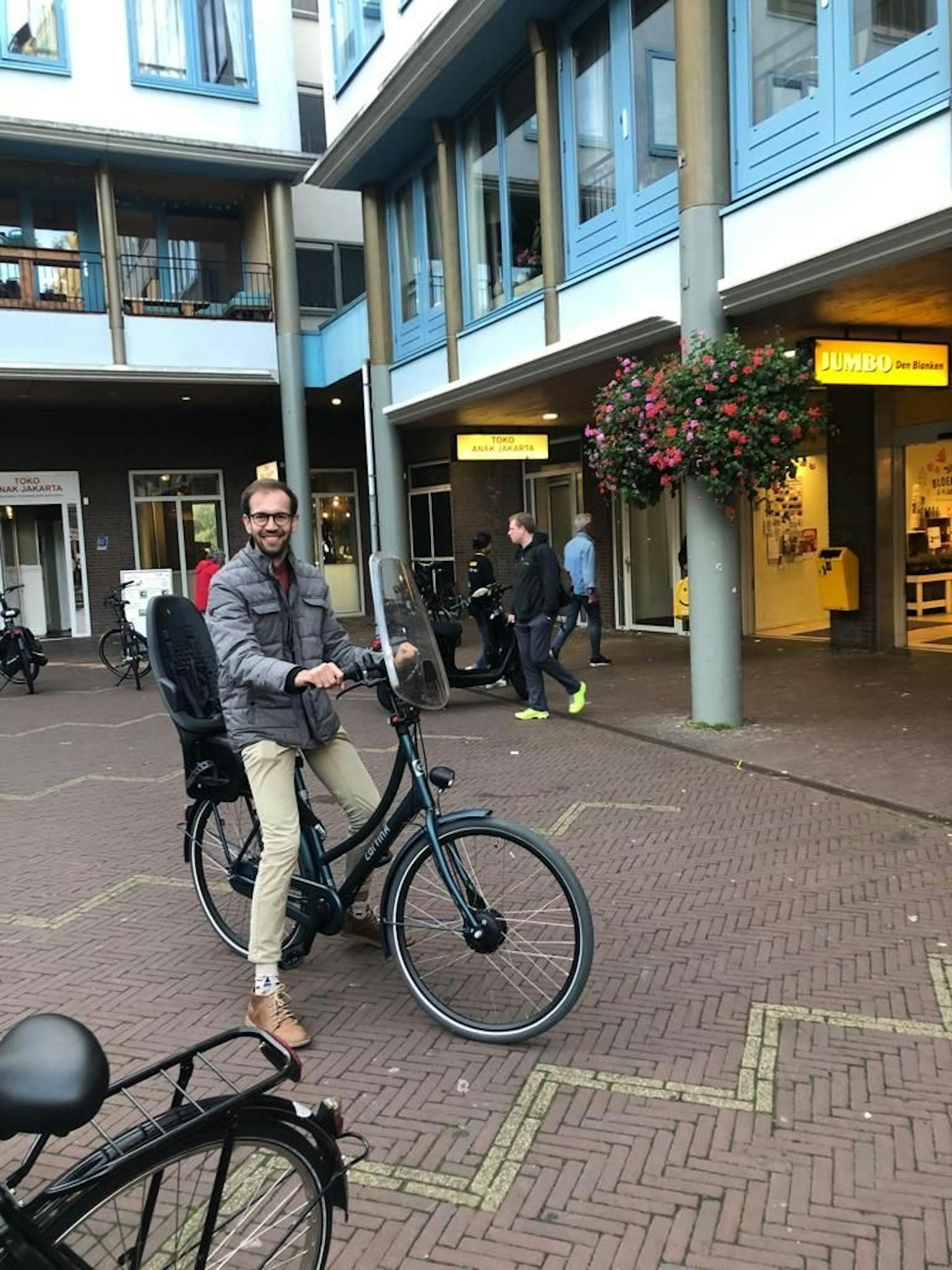 Donovan Edeling - bike