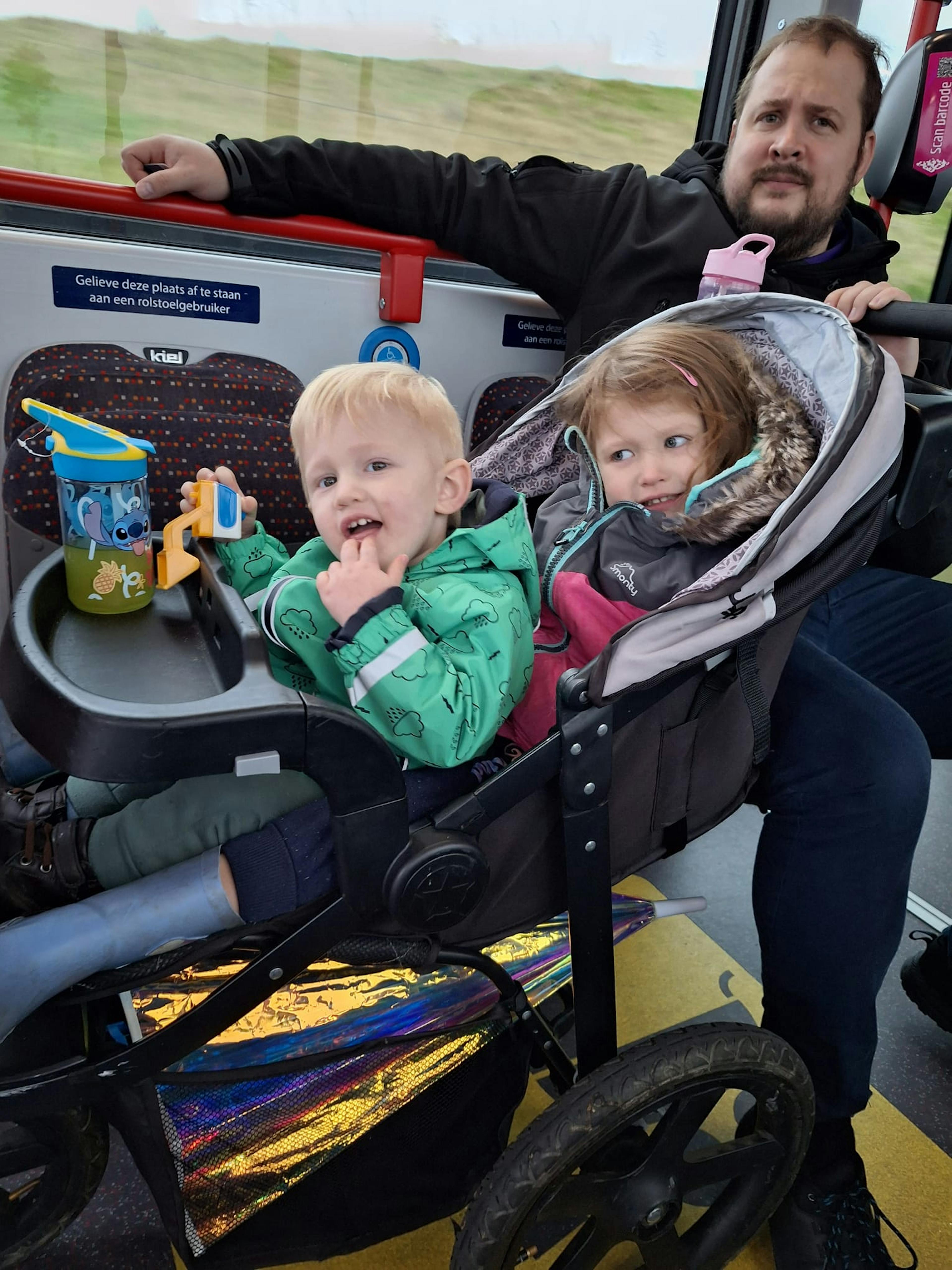 Public transport with the kids