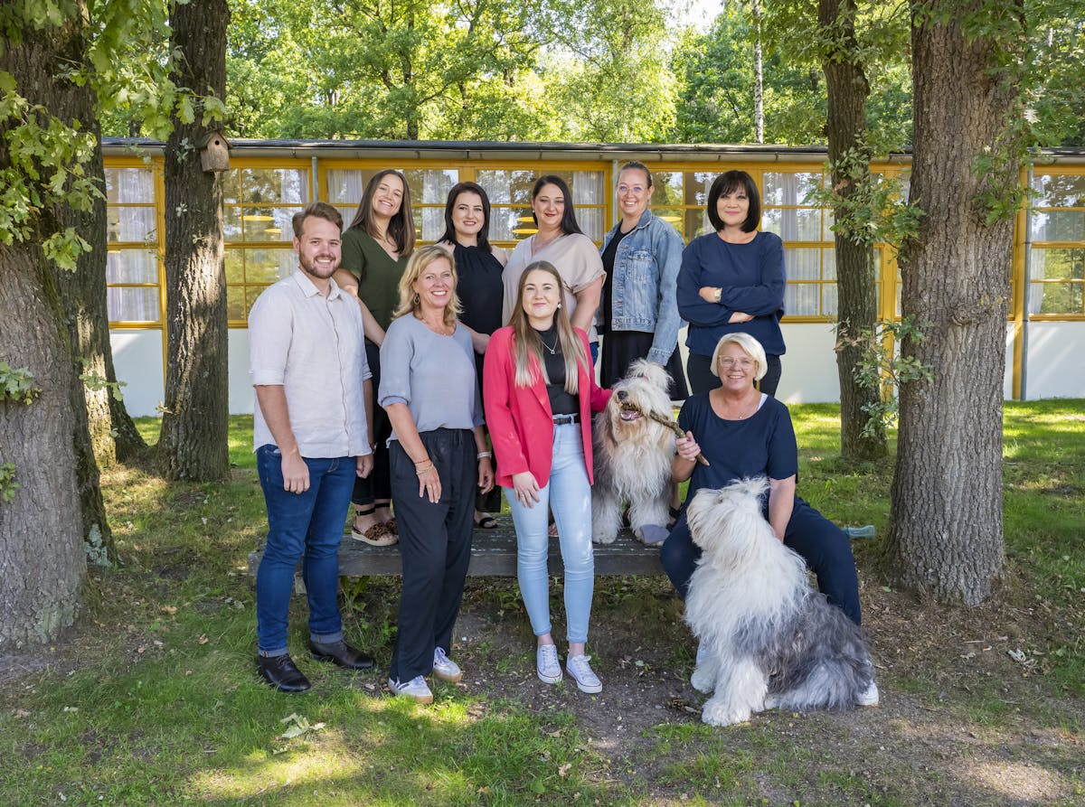 Ruvey, Elzanne, Diane, Angelene, Glicinda, Jeisca, Lerize, Sonja and Wendy
