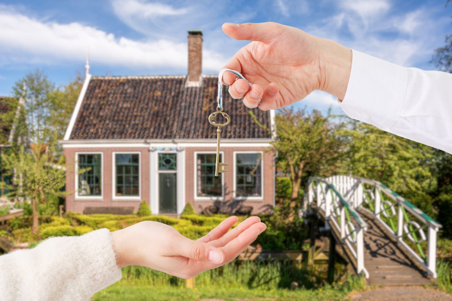 Your First Dutch Home: What South Africans Should Know Before Signing a Lease