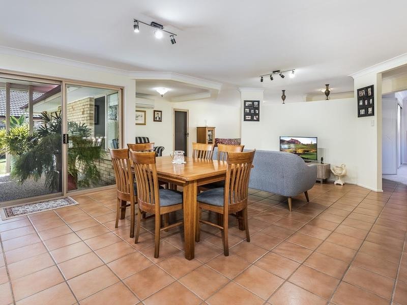 Image of dining room